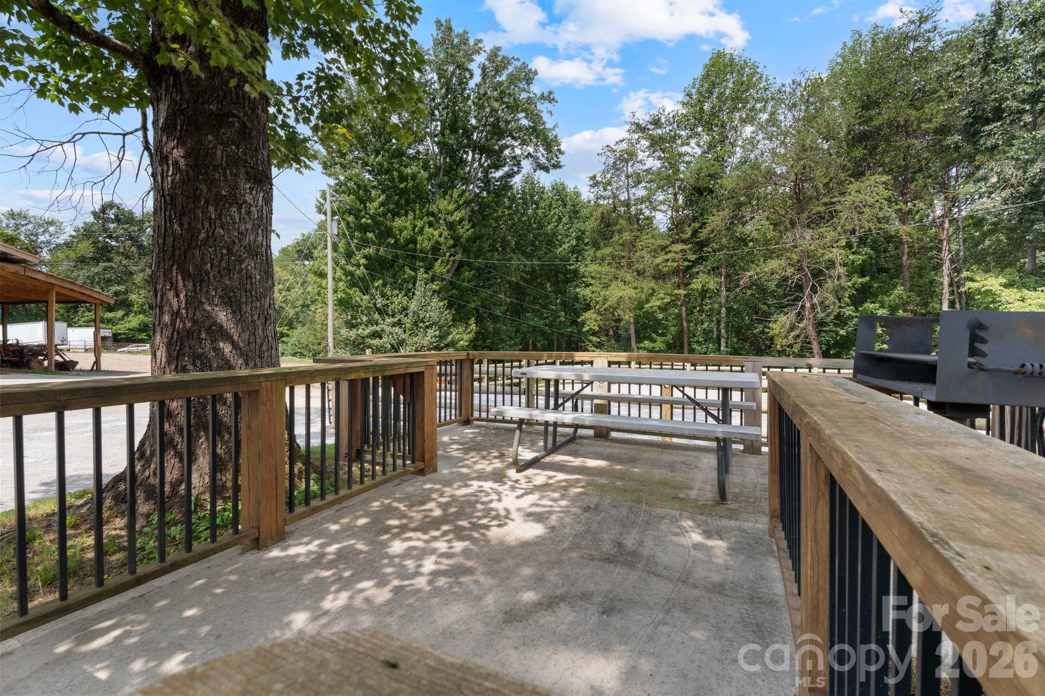 29 Pleasant Hill Road Property Photo 29