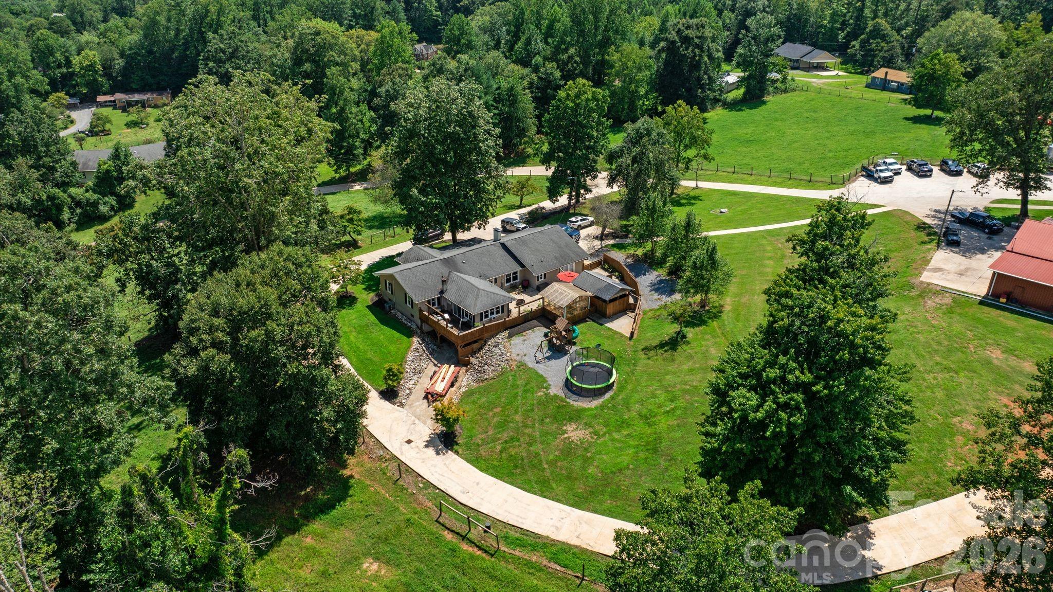 29 Pleasant Hill Road Property Photo 37
