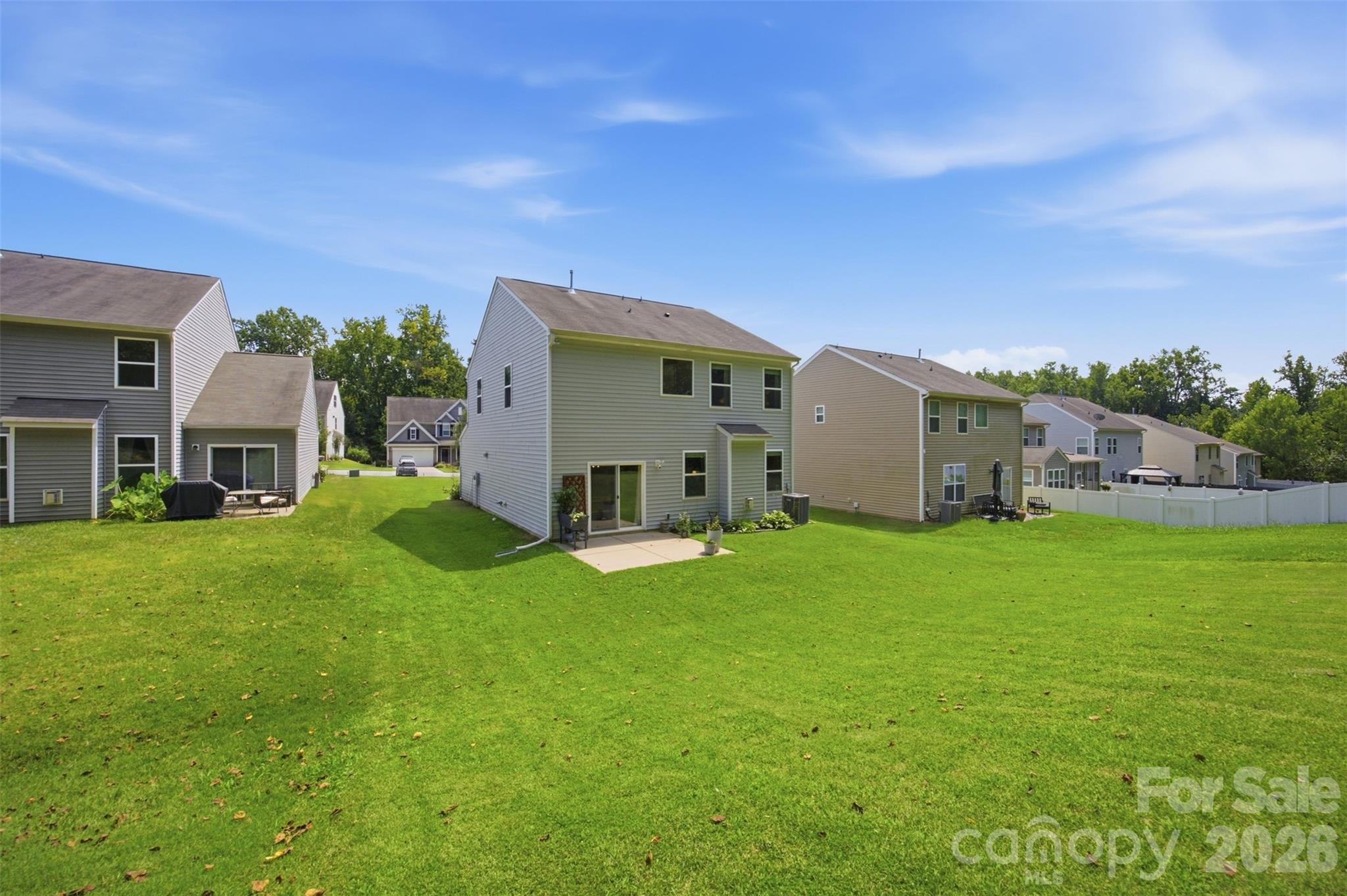 1335 Soothing Court Property Photo 33