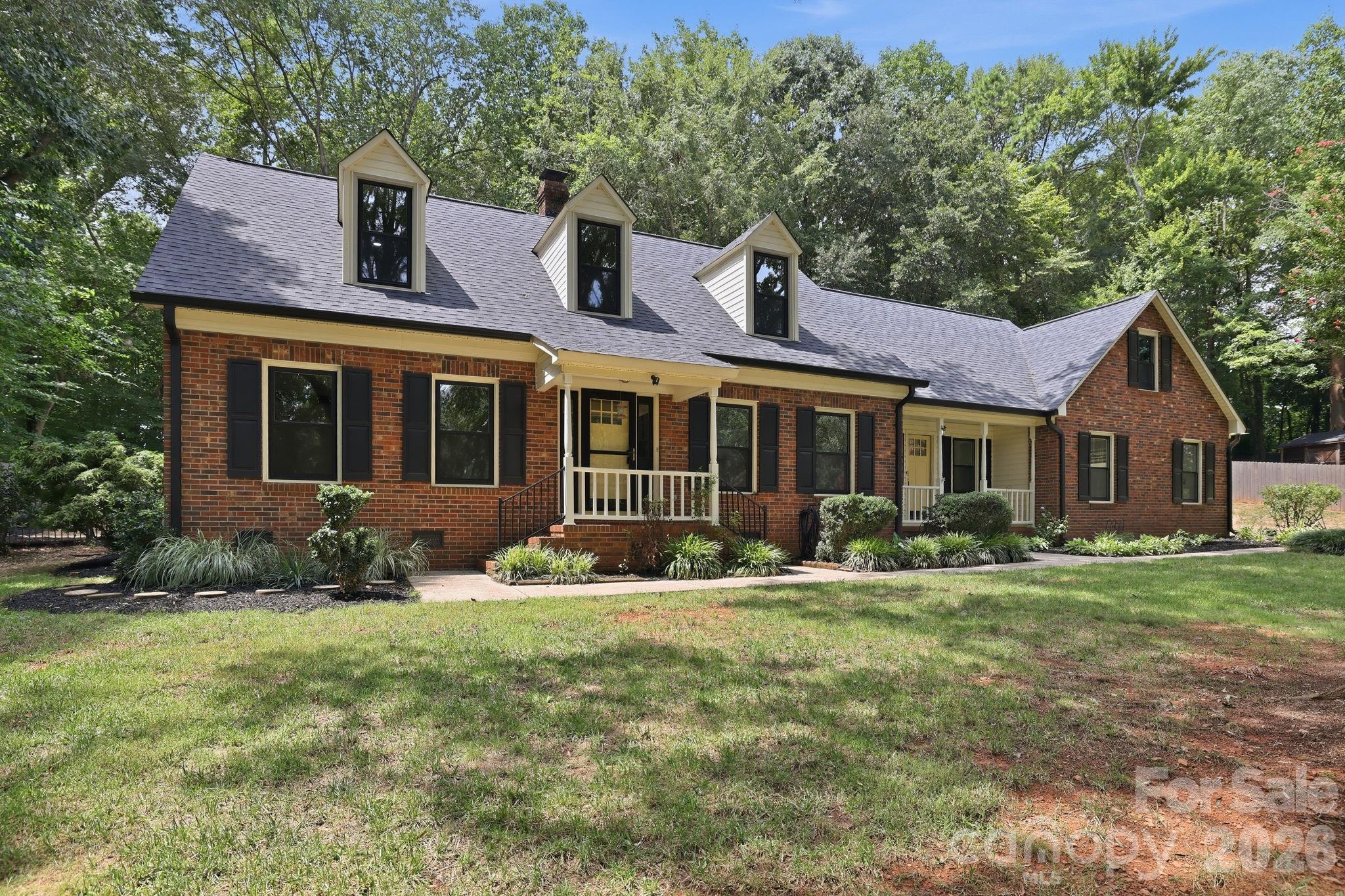 514 Belwood Drive Property Photo 2
