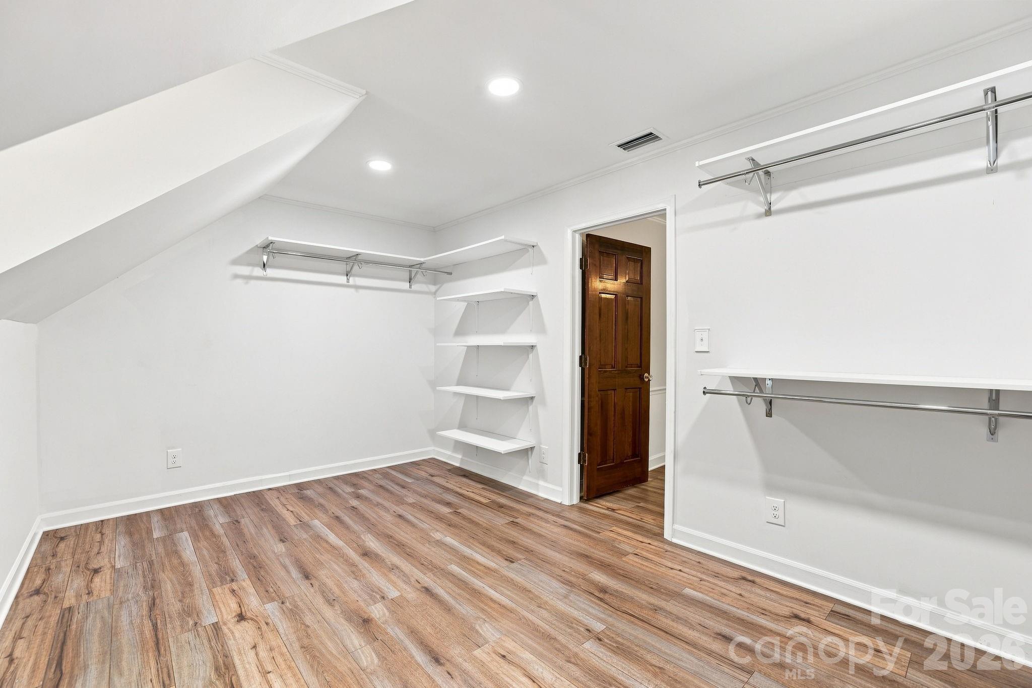 514 Belwood Drive Property Photo 26