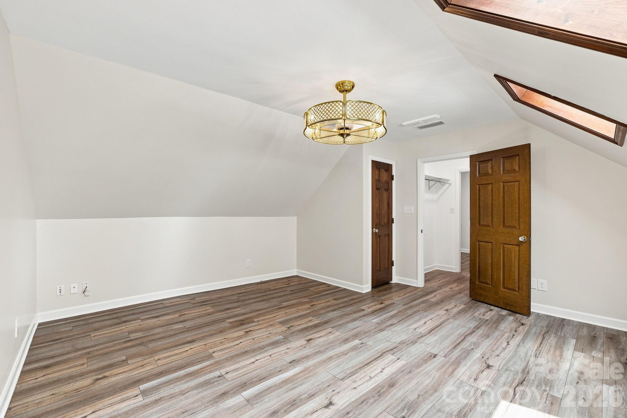 514 Belwood Drive Property Photo 32