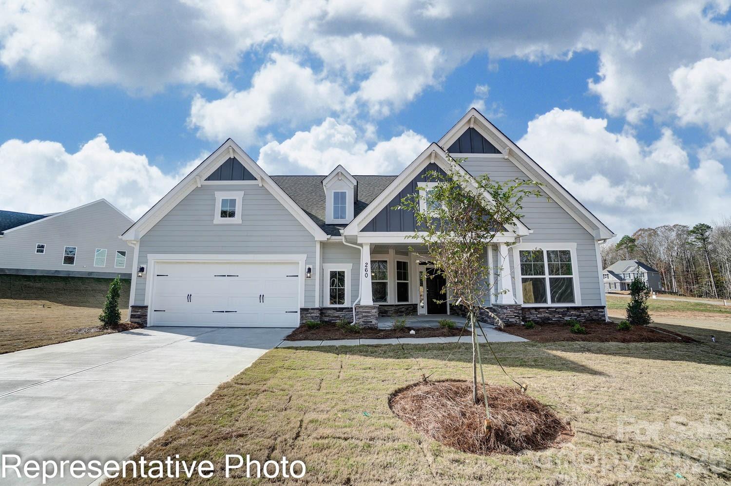 5047 Mclaughlin Loop Property Photo 1