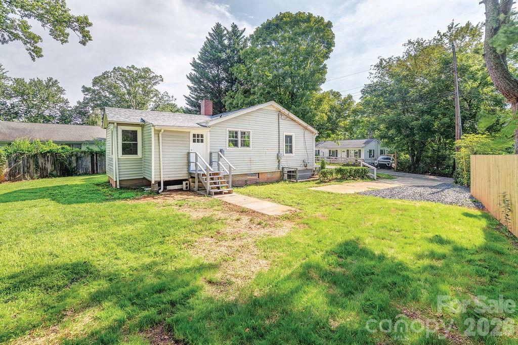 4 La Rue Street Property Photo 27