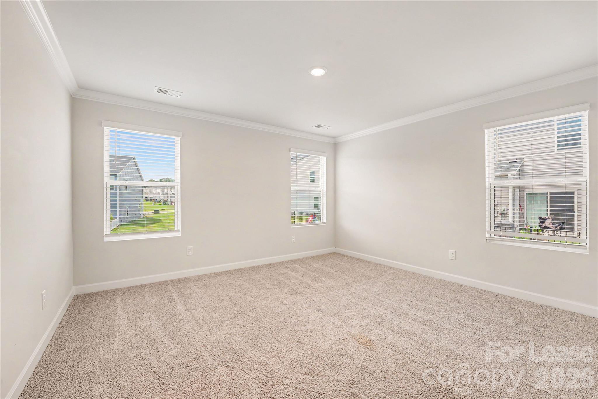 4414591 Property Photo 11