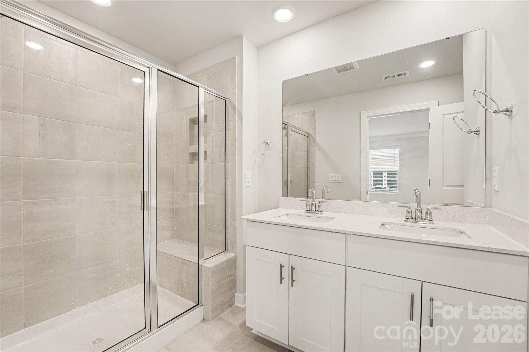 4414591 Property Photo 12