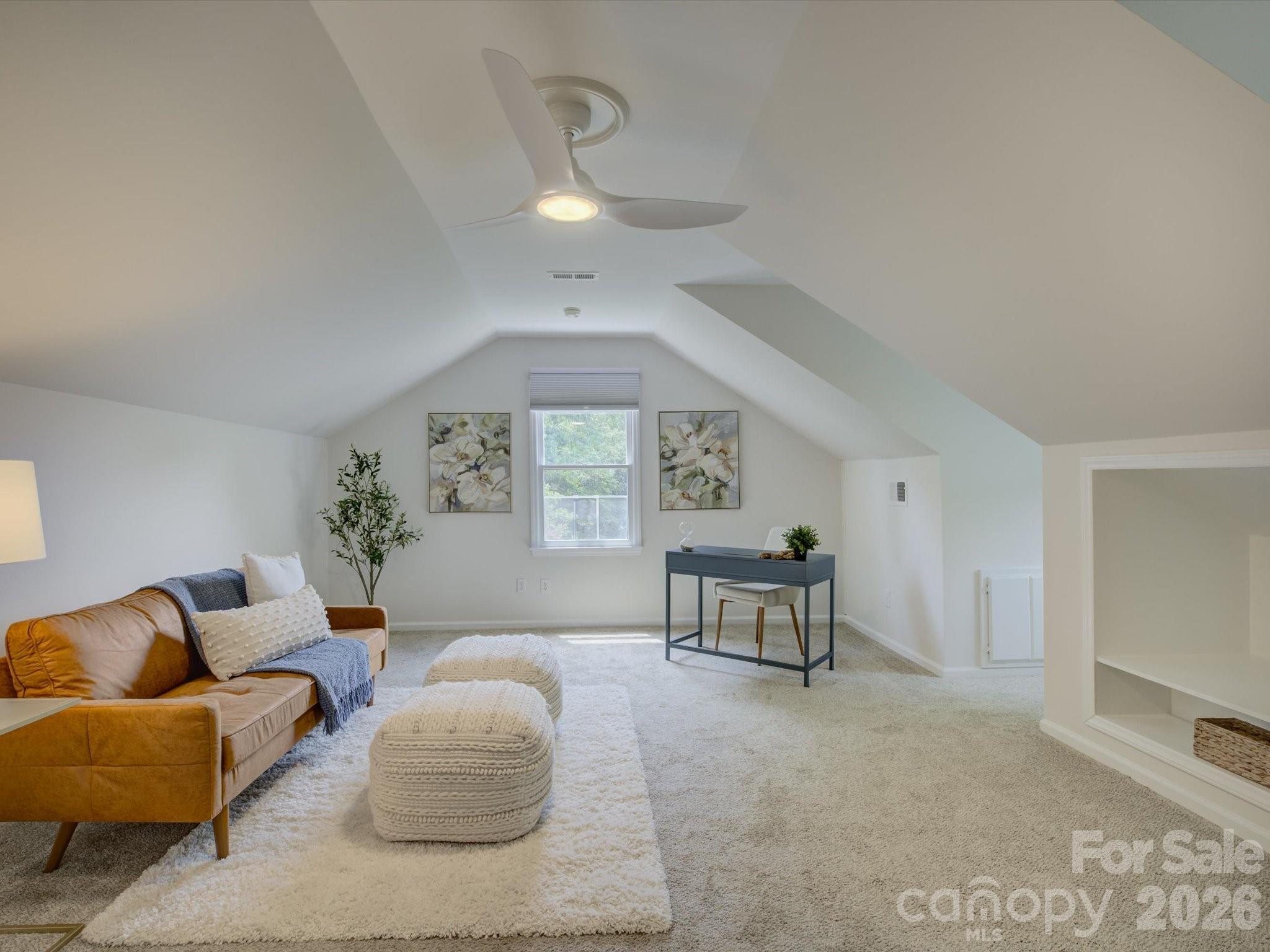 13736 Strathaven Drive Property Photo 24