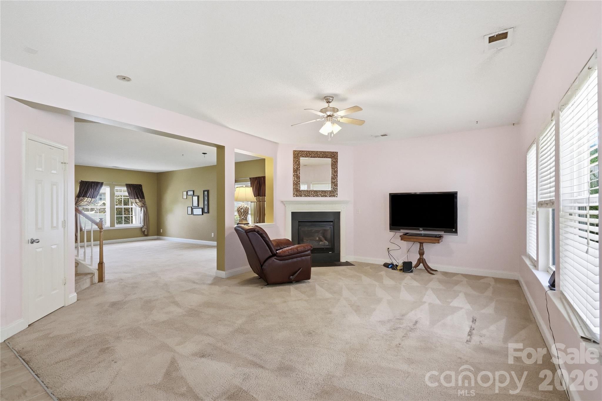 305 Annaberg Lane Property Photo 6