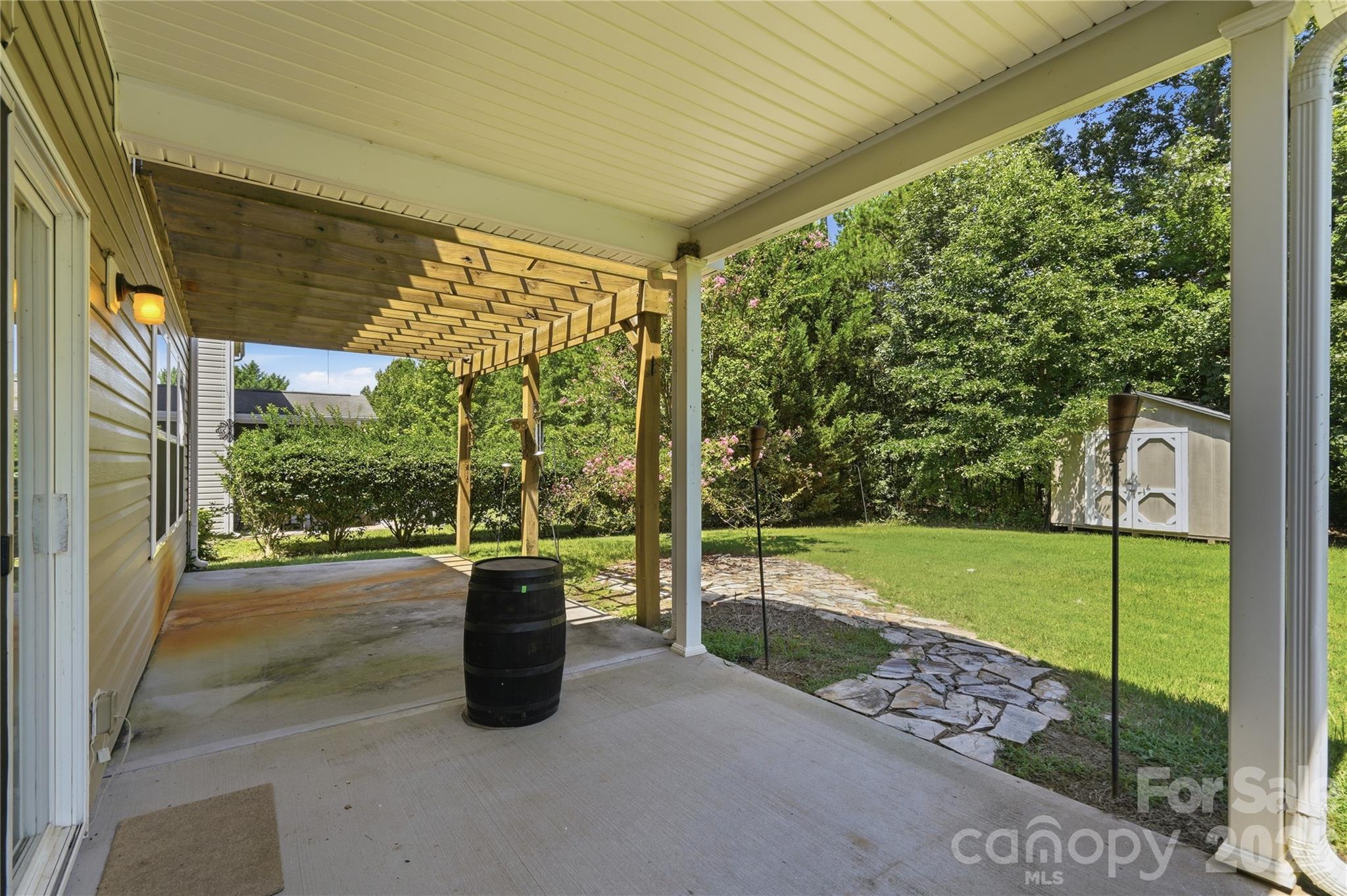 305 Annaberg Lane Property Photo 20