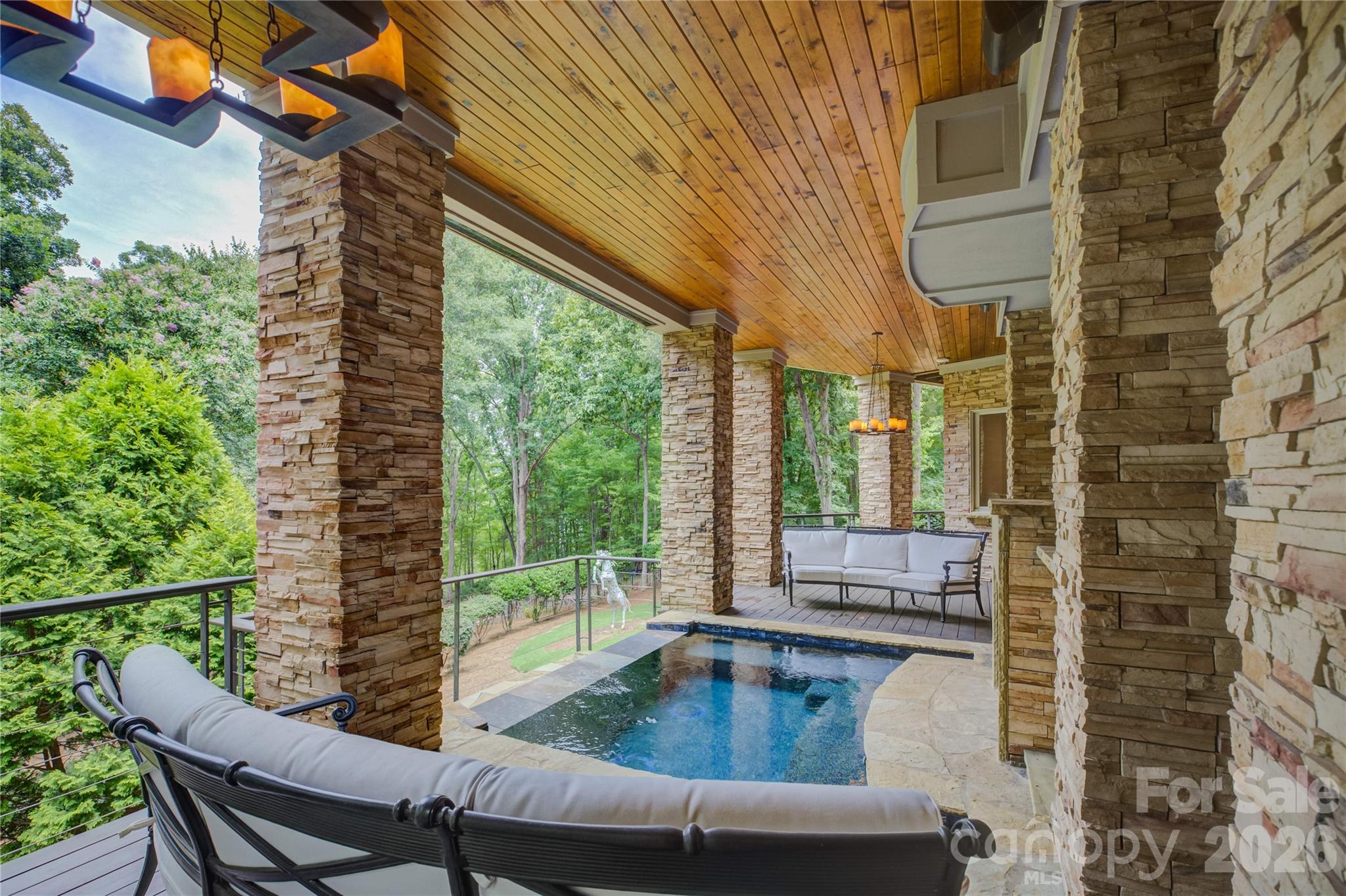 10310 Wildlife Road Property Photo 4