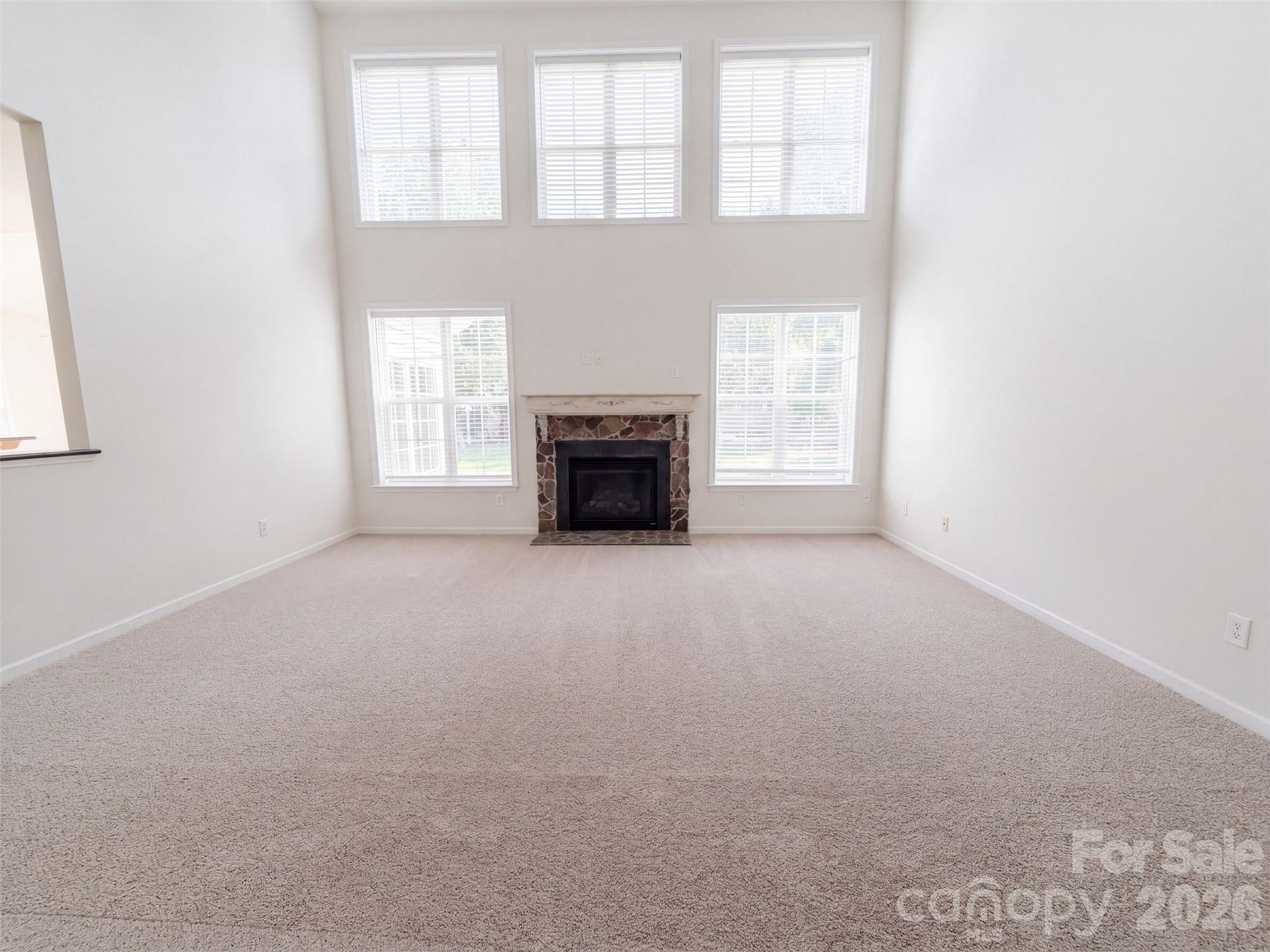 821 Pinkney Place Property Photo 3