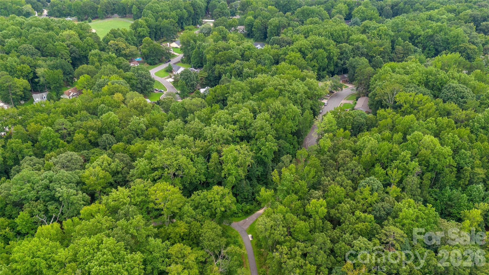 4601 Highlake Drive Property Photo 11
