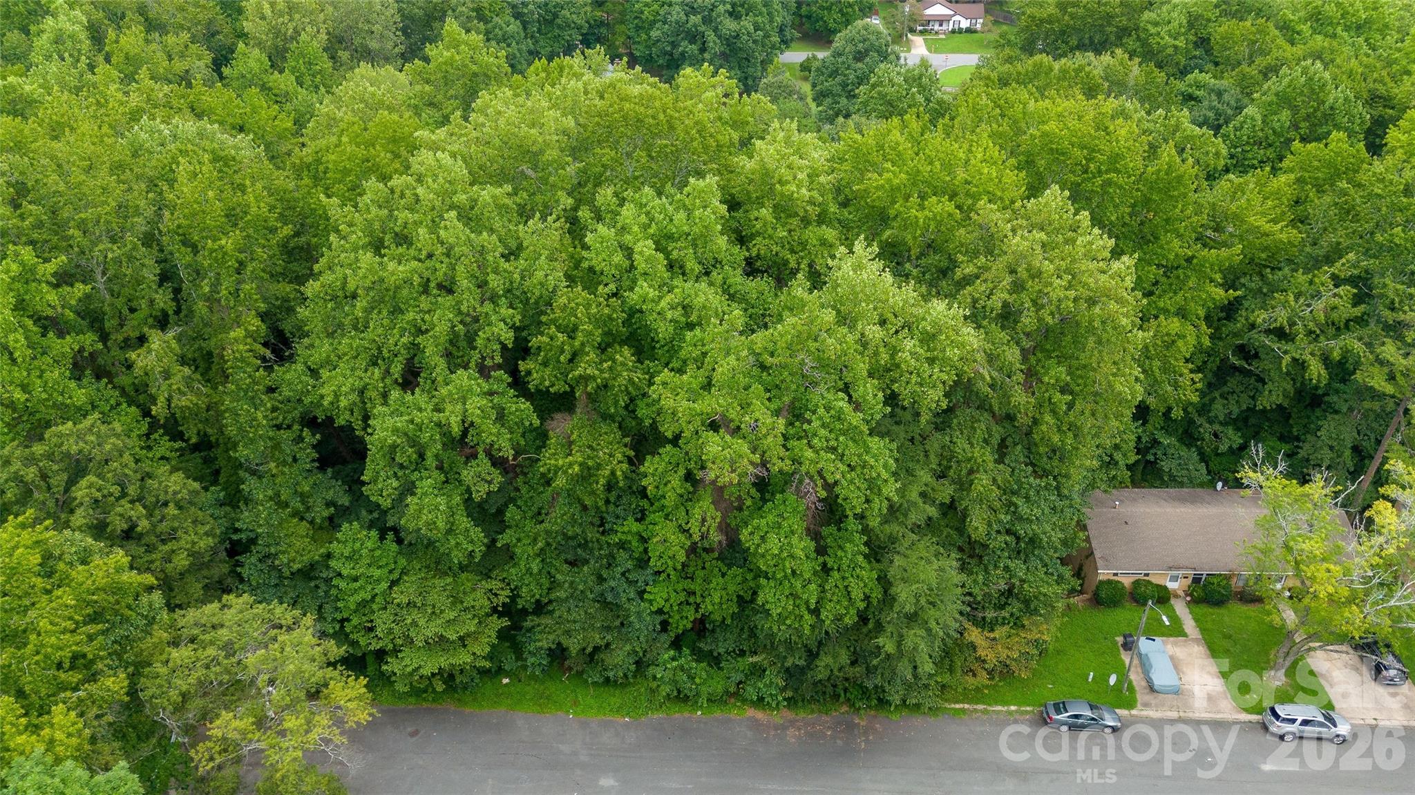 4601 Highlake Drive Property Photo 15