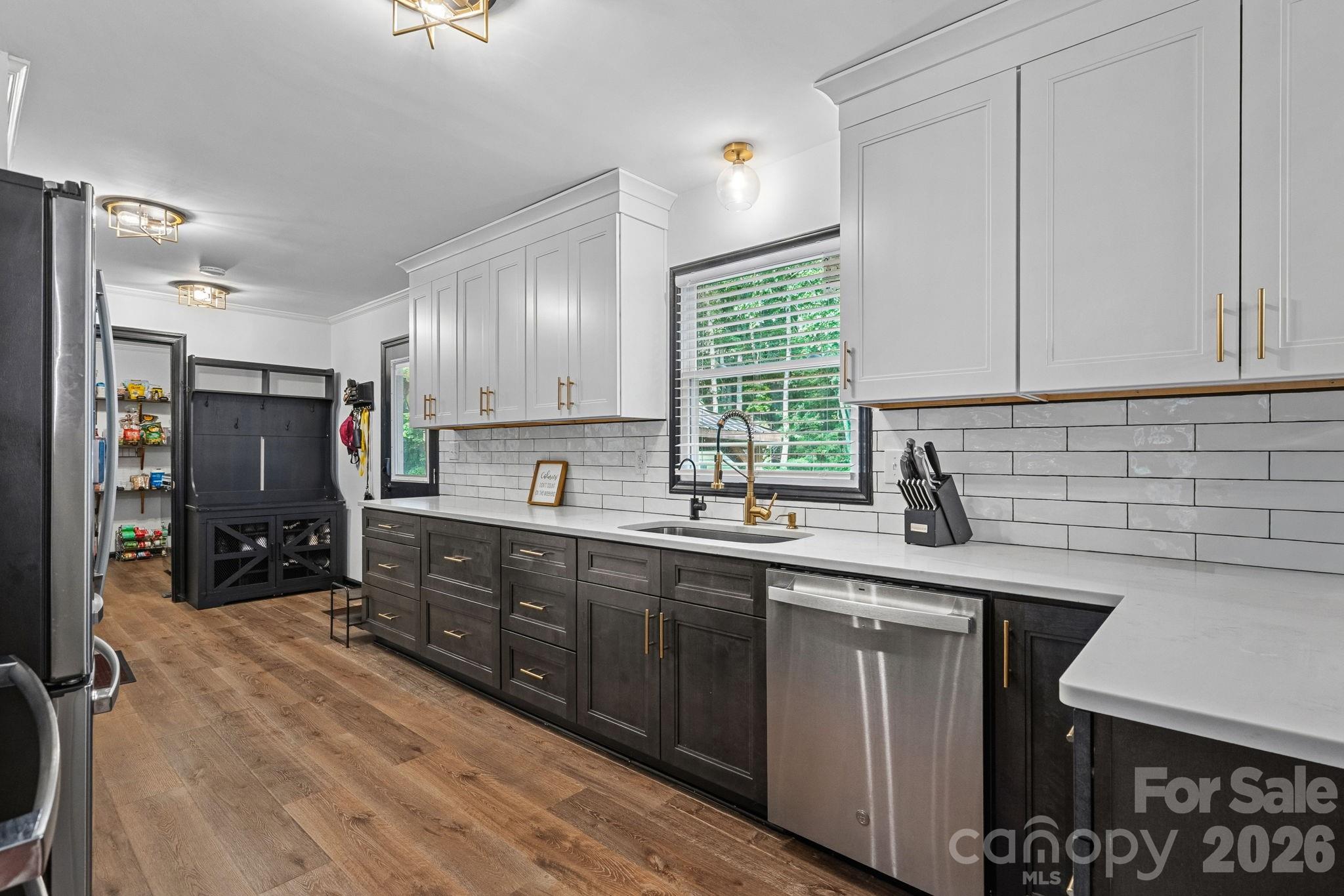 2981 Oak Ridge Circle Property Photo 12