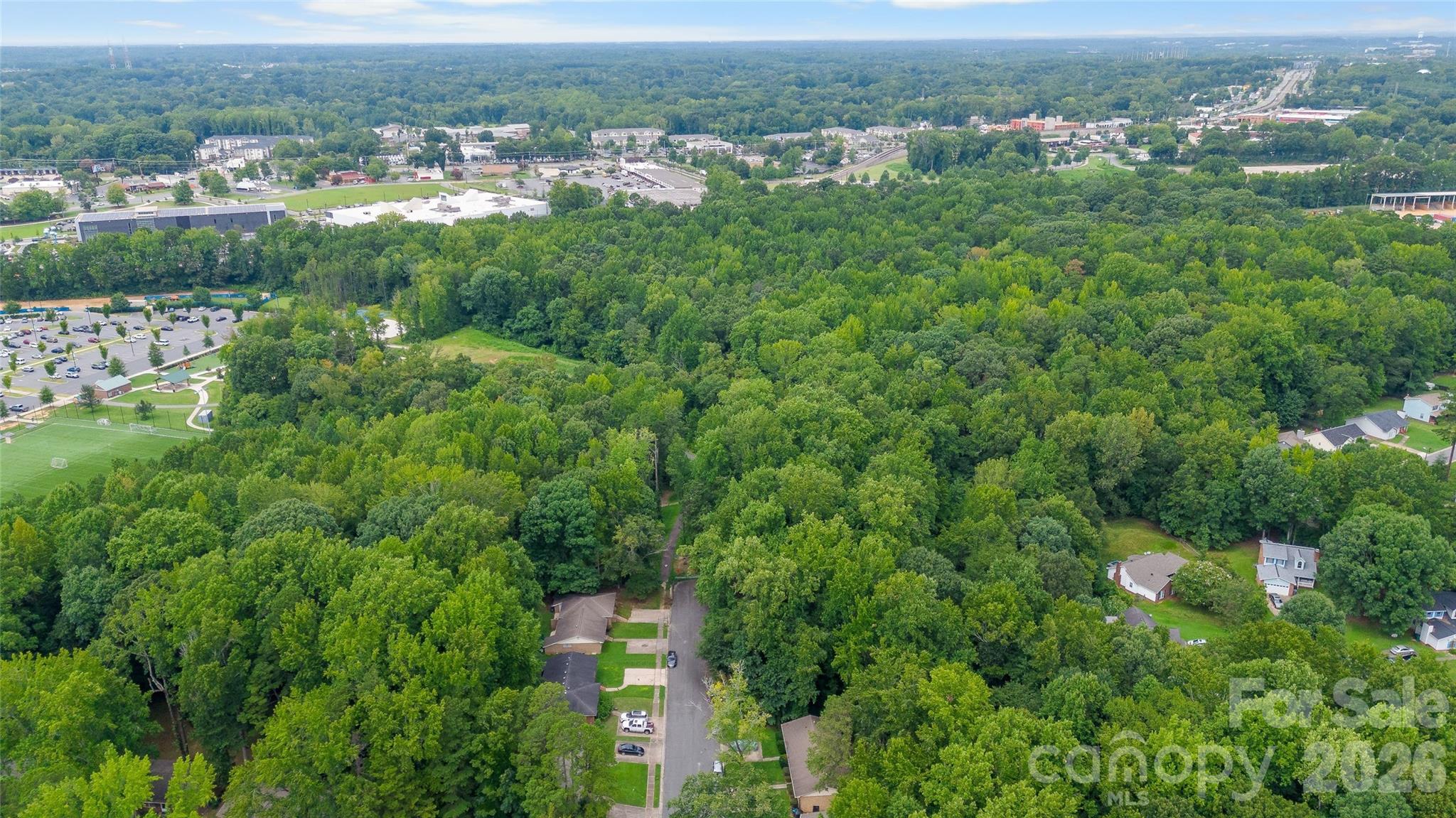 4607 Highlake Drive Property Photo 10
