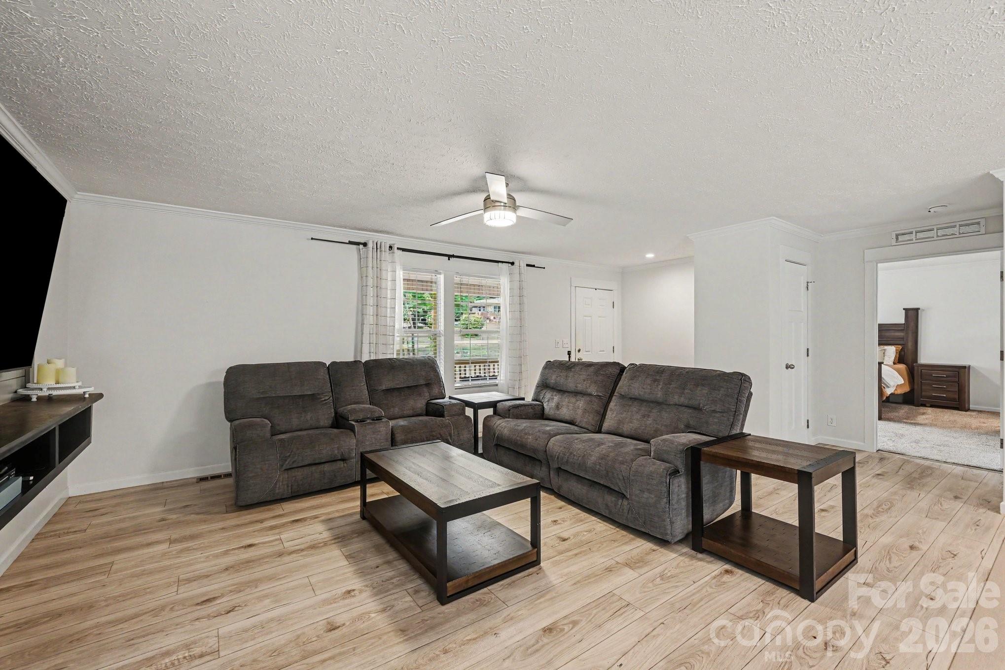 135 Elliot Drive Property Photo 13