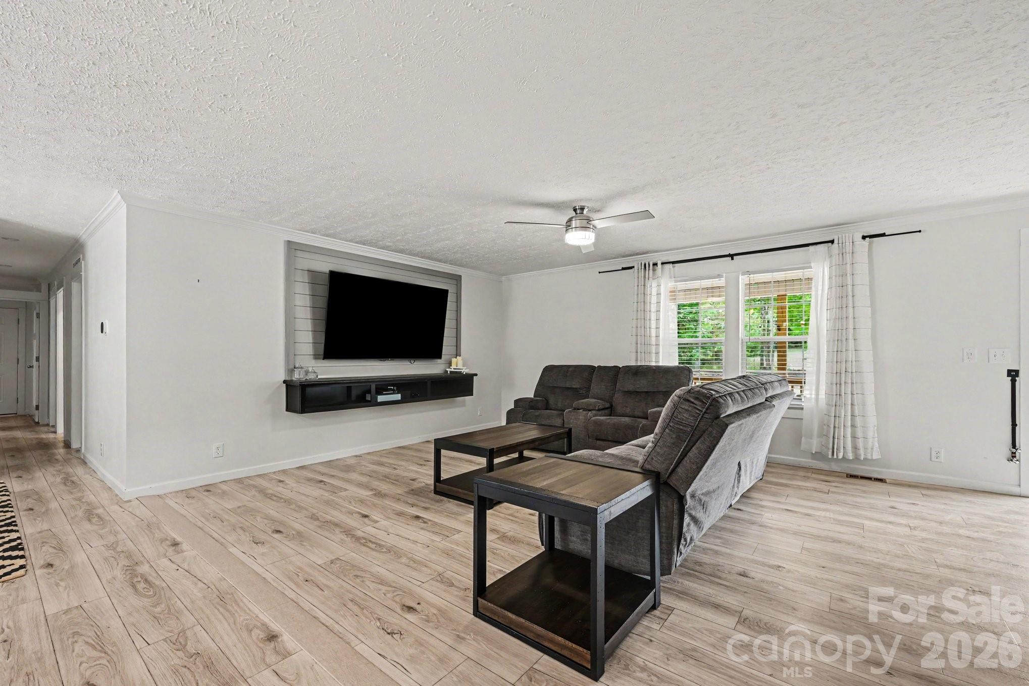 135 Elliot Drive Property Photo 14