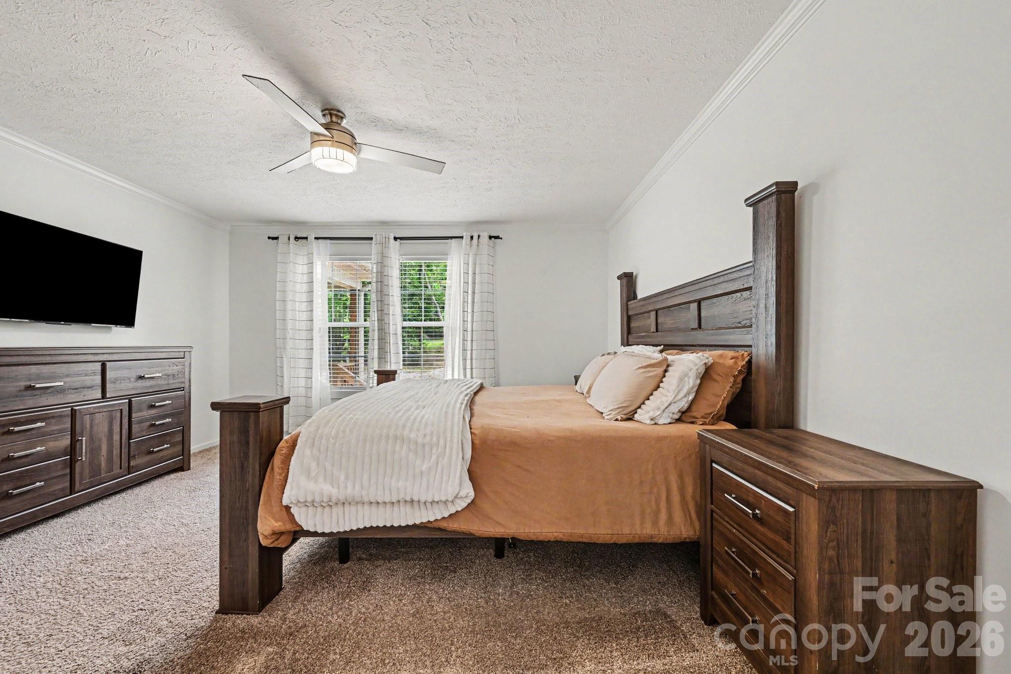 135 Elliot Drive Property Photo 16
