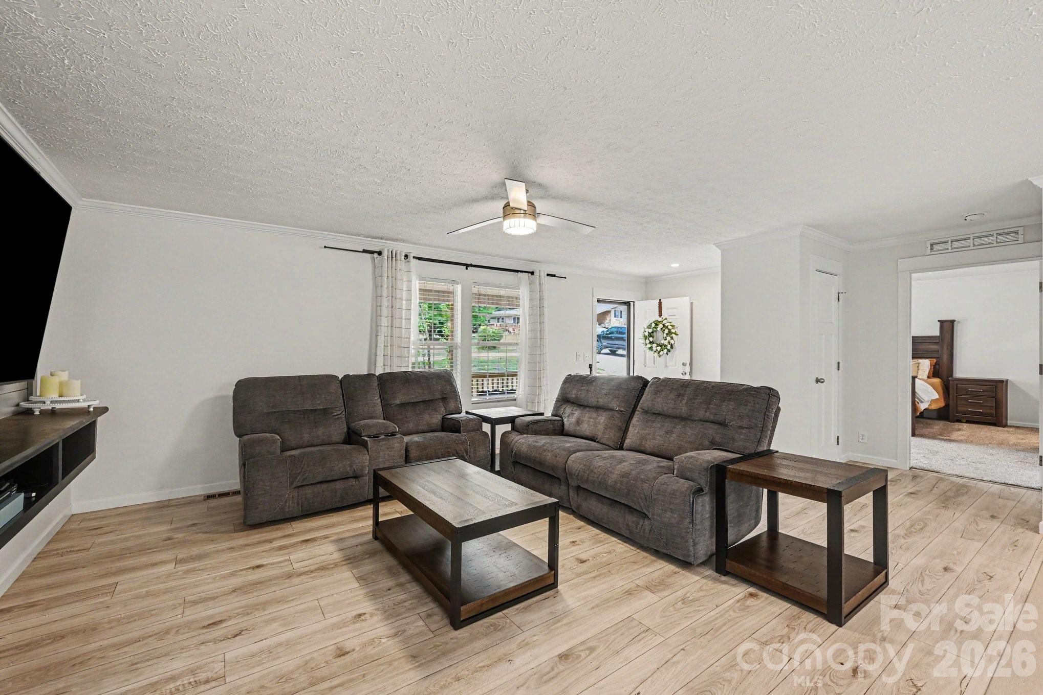 135 Elliot Drive Property Photo 18