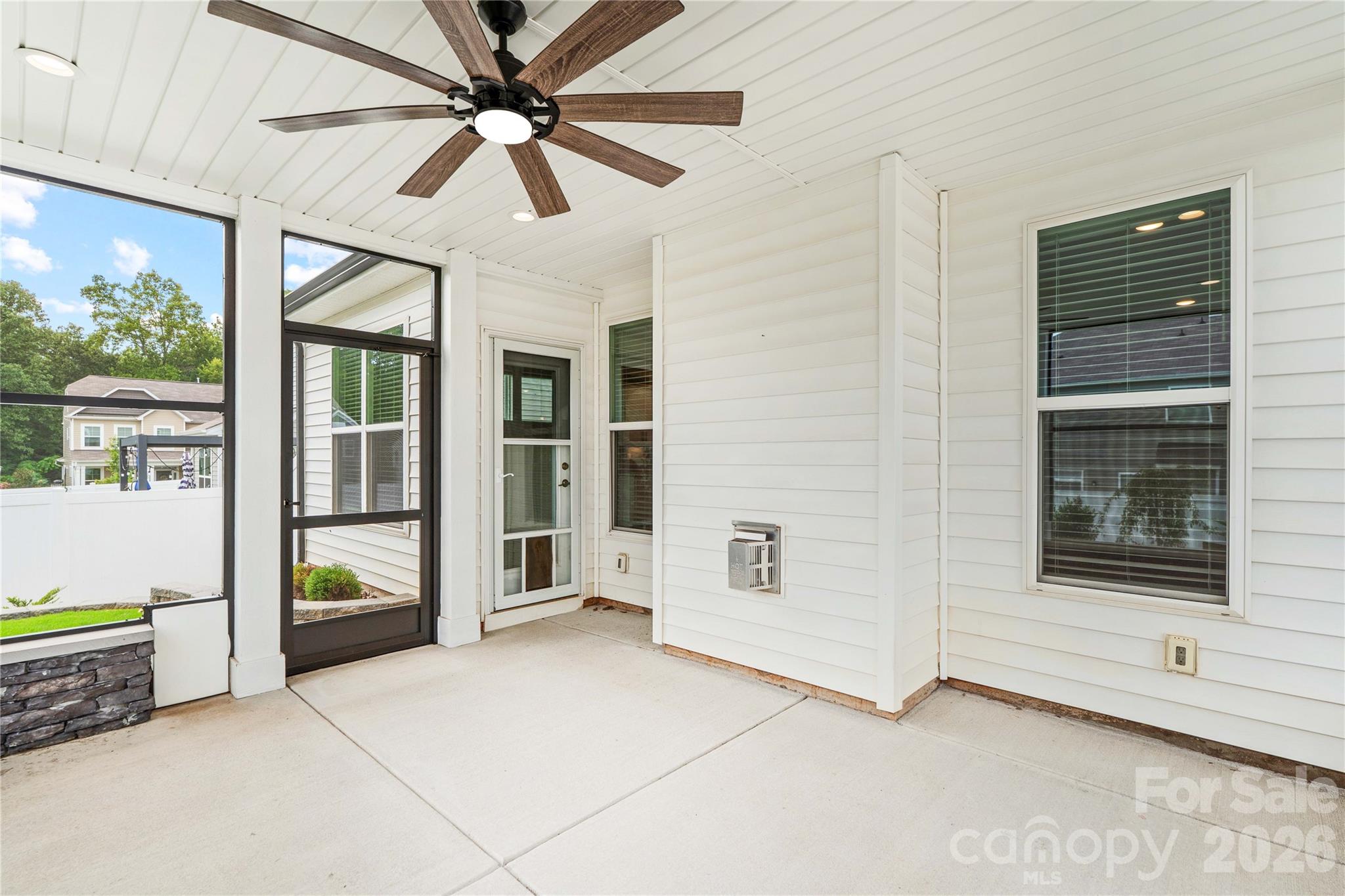 117 Farrier Lane 60 Property Photo 44