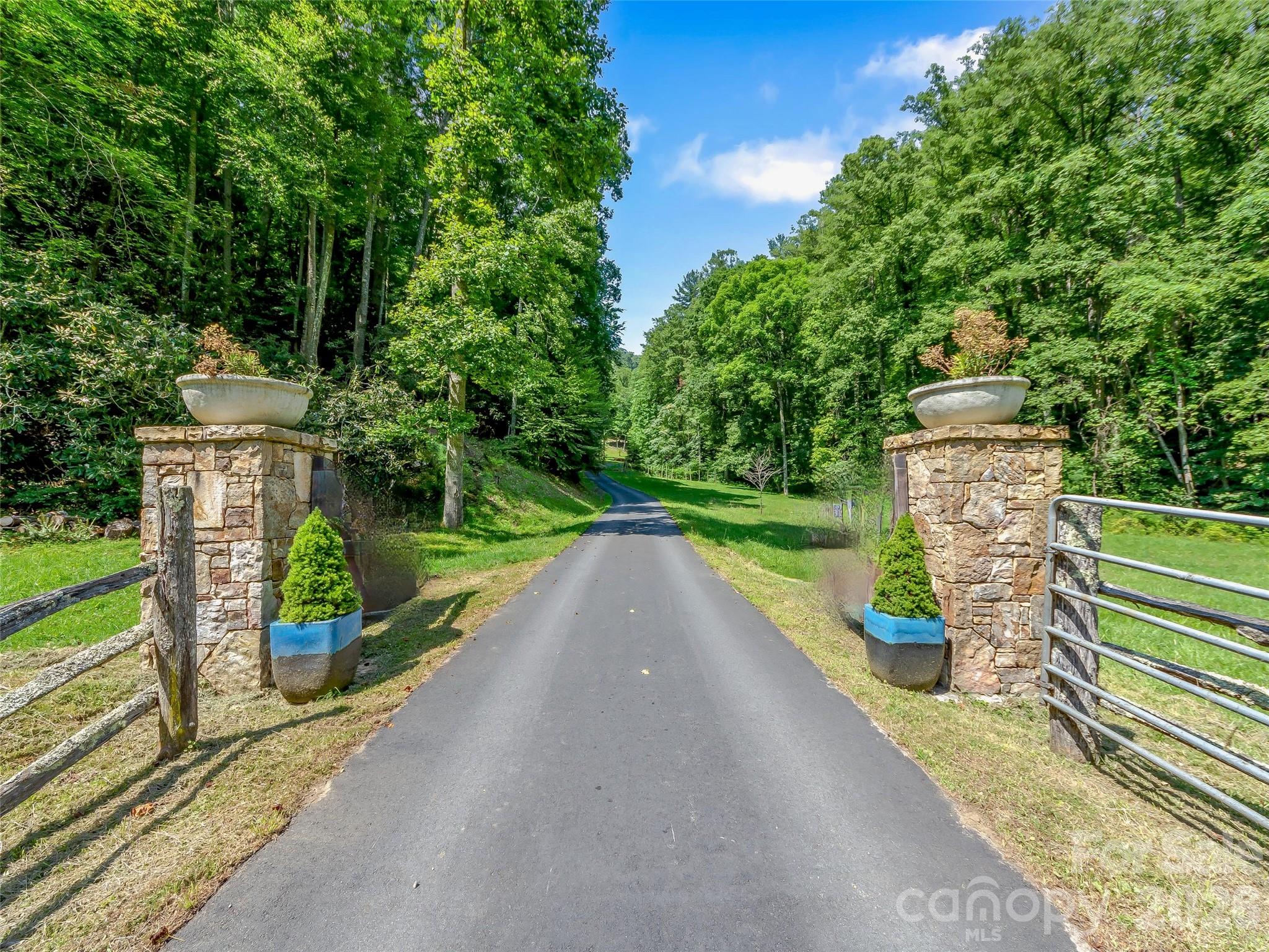 384 Doan Town Road Property Photo 8
