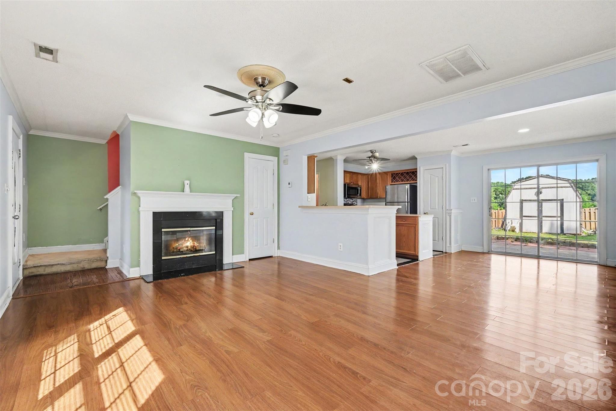 3236 Steve Chapman Drive Property Photo 8