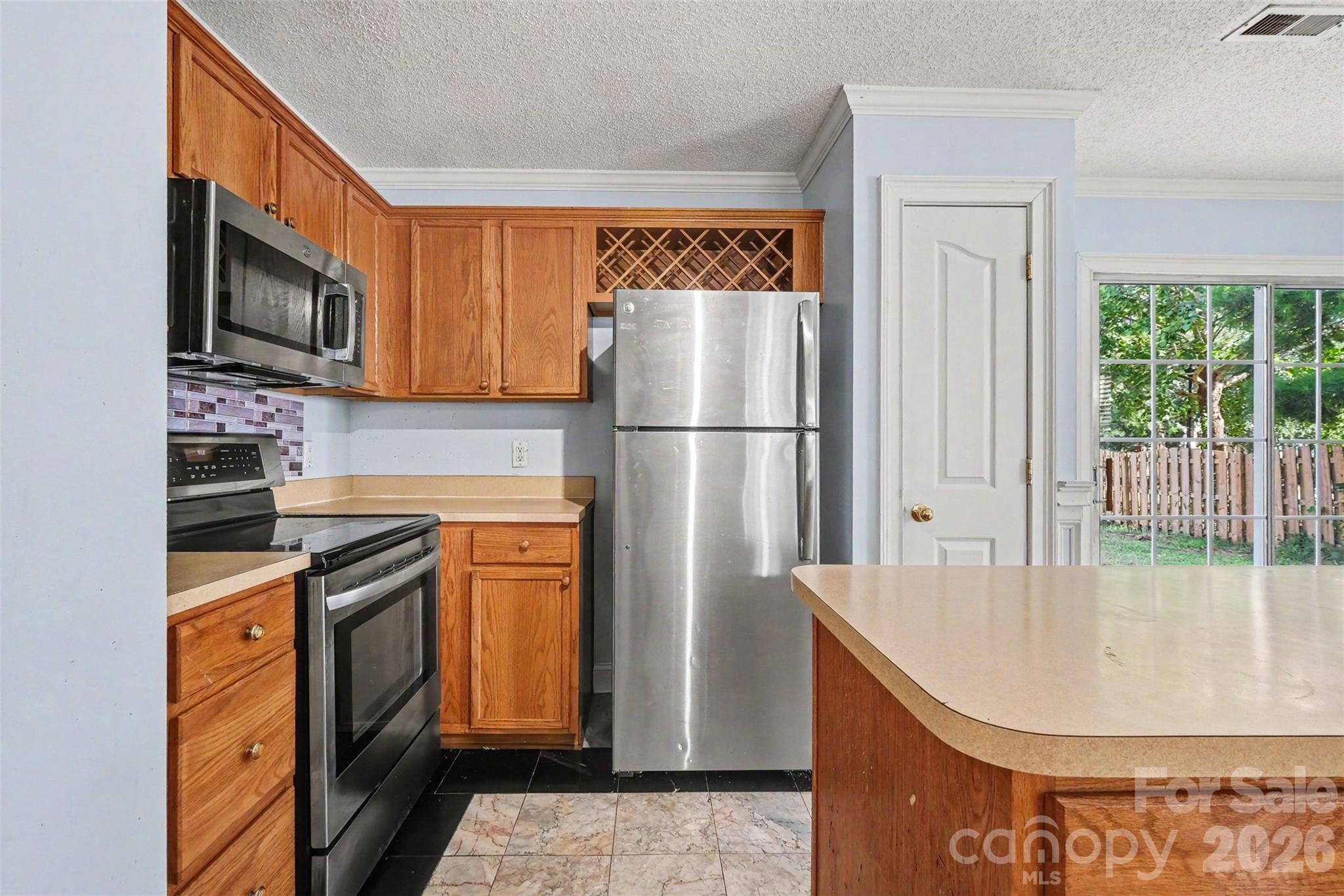3236 Steve Chapman Drive Property Photo 18