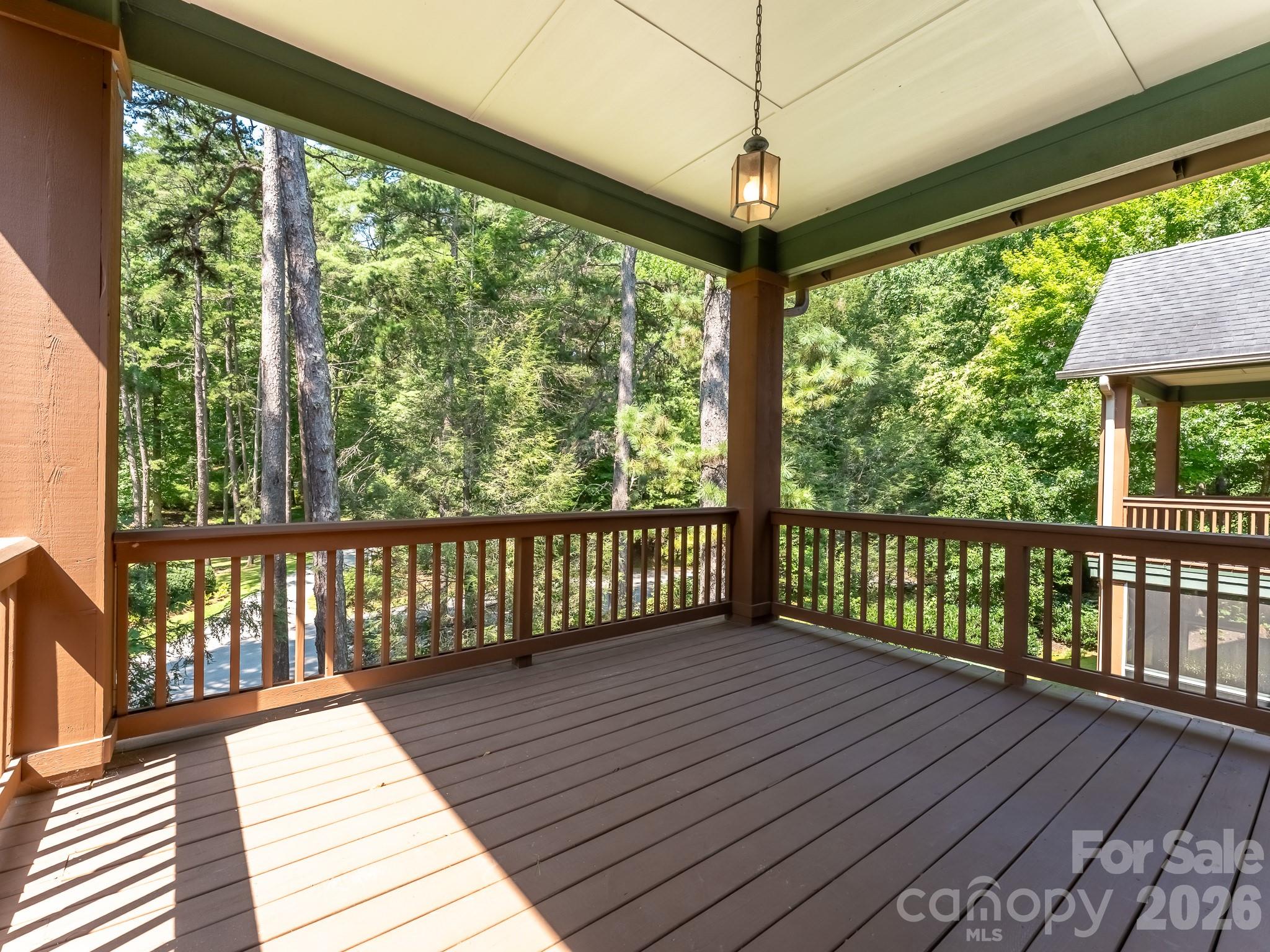 47 Ridgetop Circle 202 Property Photo 8