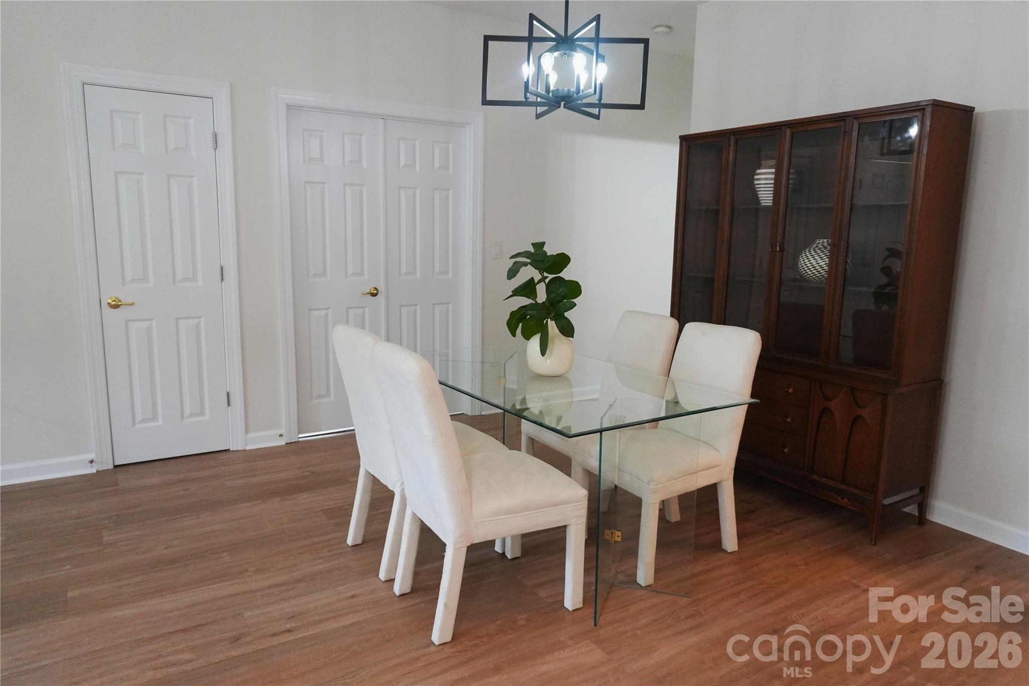 9920 Park Willow Drive Property Photo 10