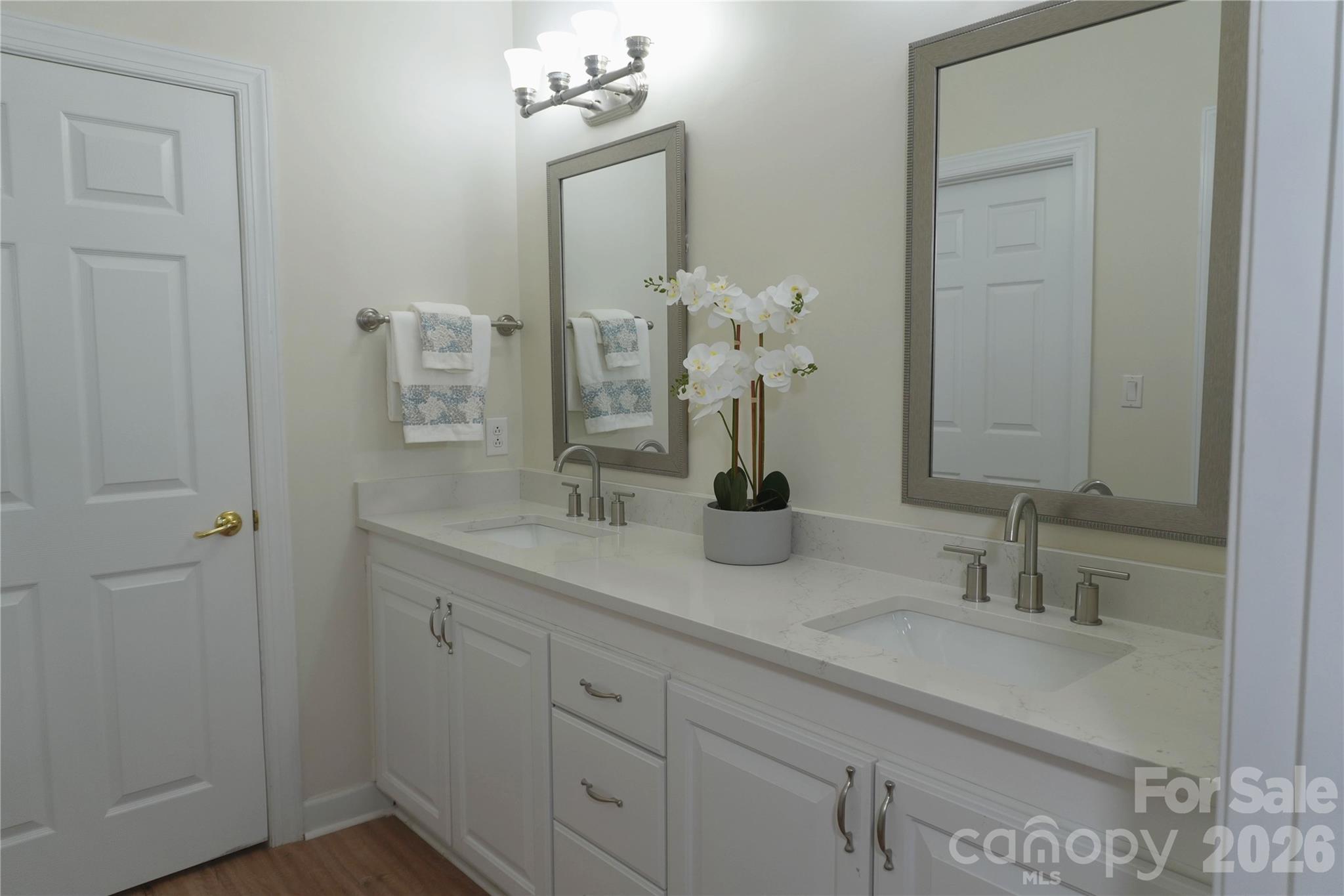 9920 Park Willow Drive Property Photo 18