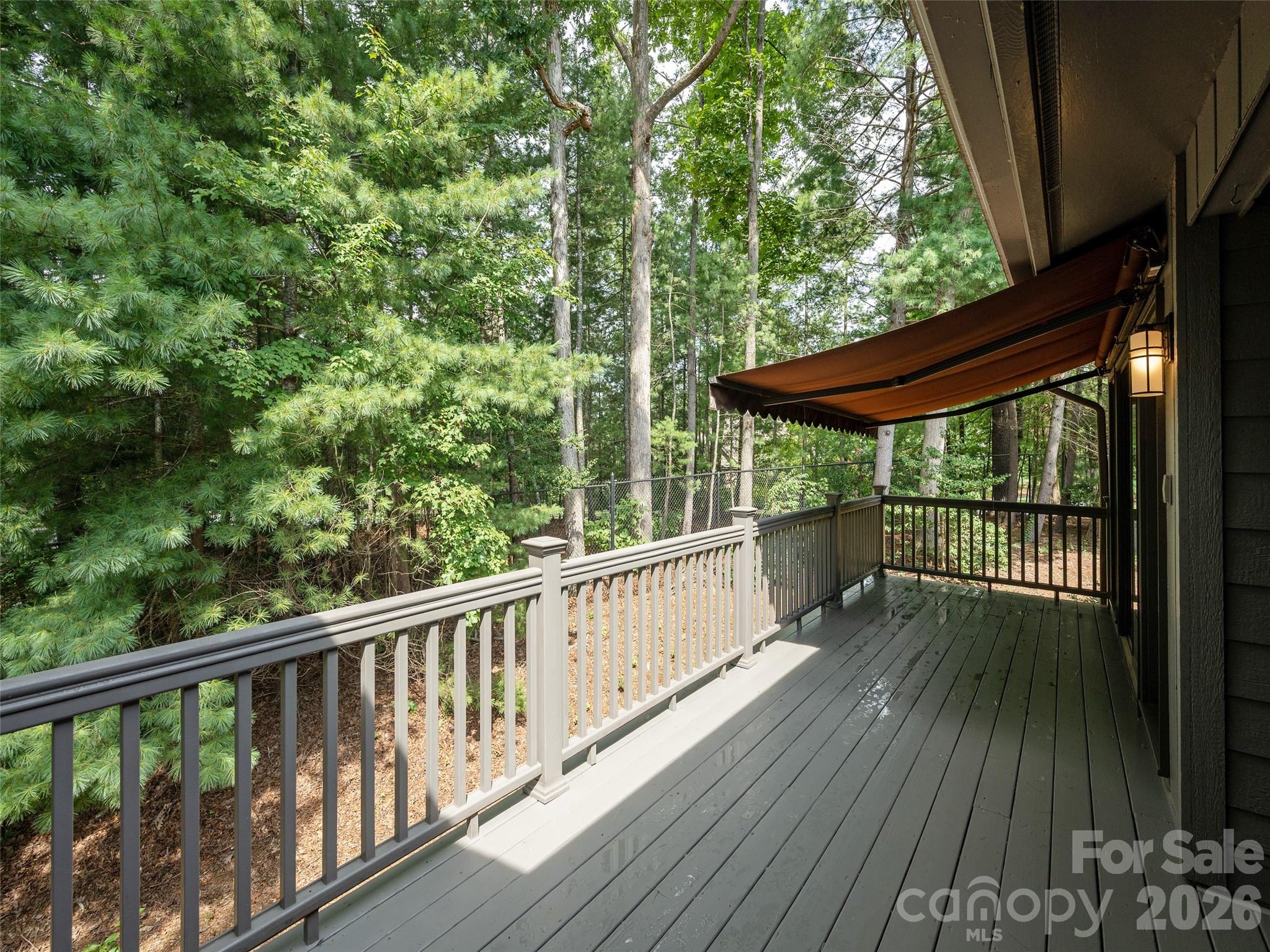 433 Crowfields Drive Property Photo 9