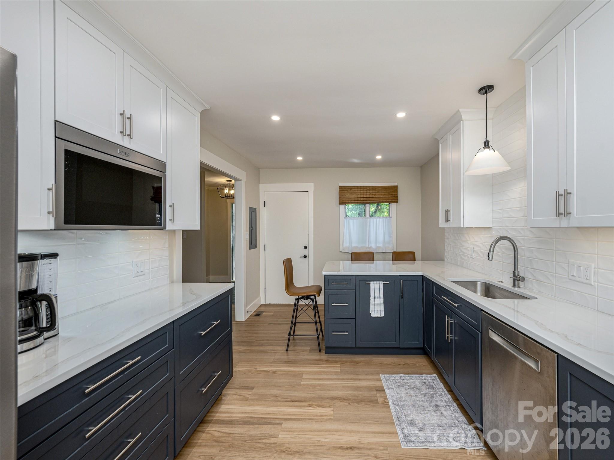 433 Crowfields Drive Property Photo 12