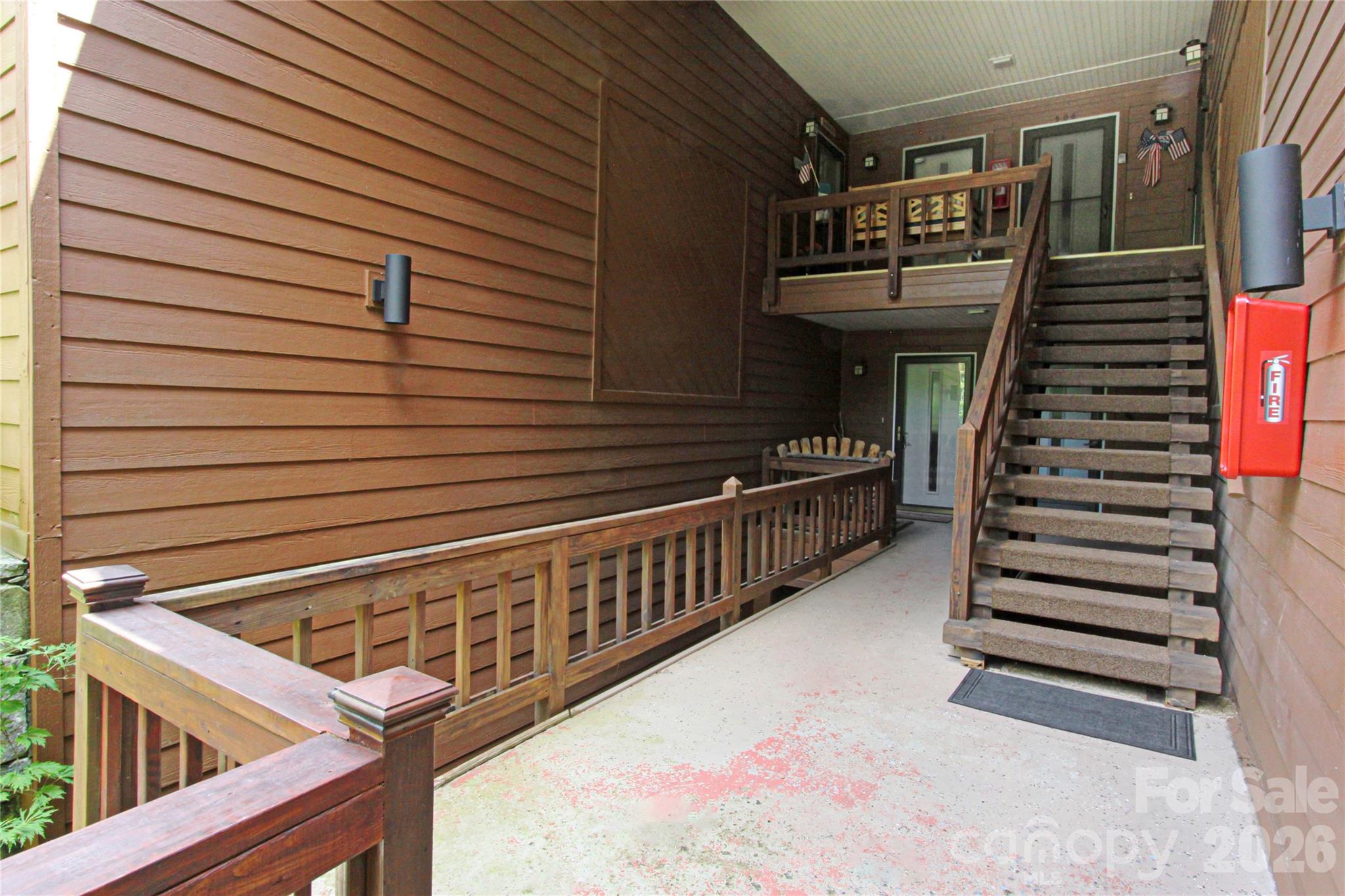 121 Toxaway Views Drive 504 Property Photo 3