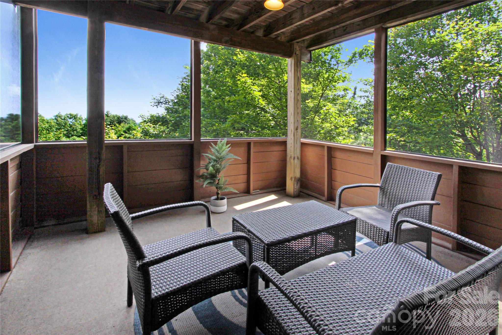 121 Toxaway Views Drive 504 Property Photo 15