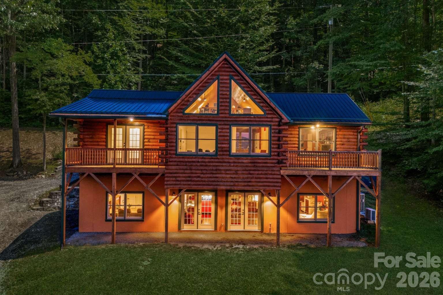 382 Paint Fork Road Property Photo 1