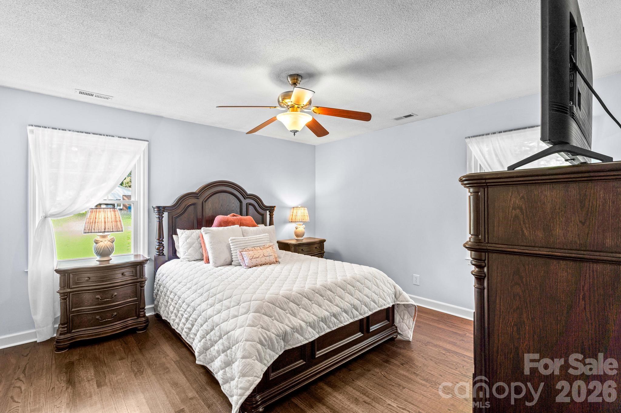 140 Spicewood Lane Property Photo 20