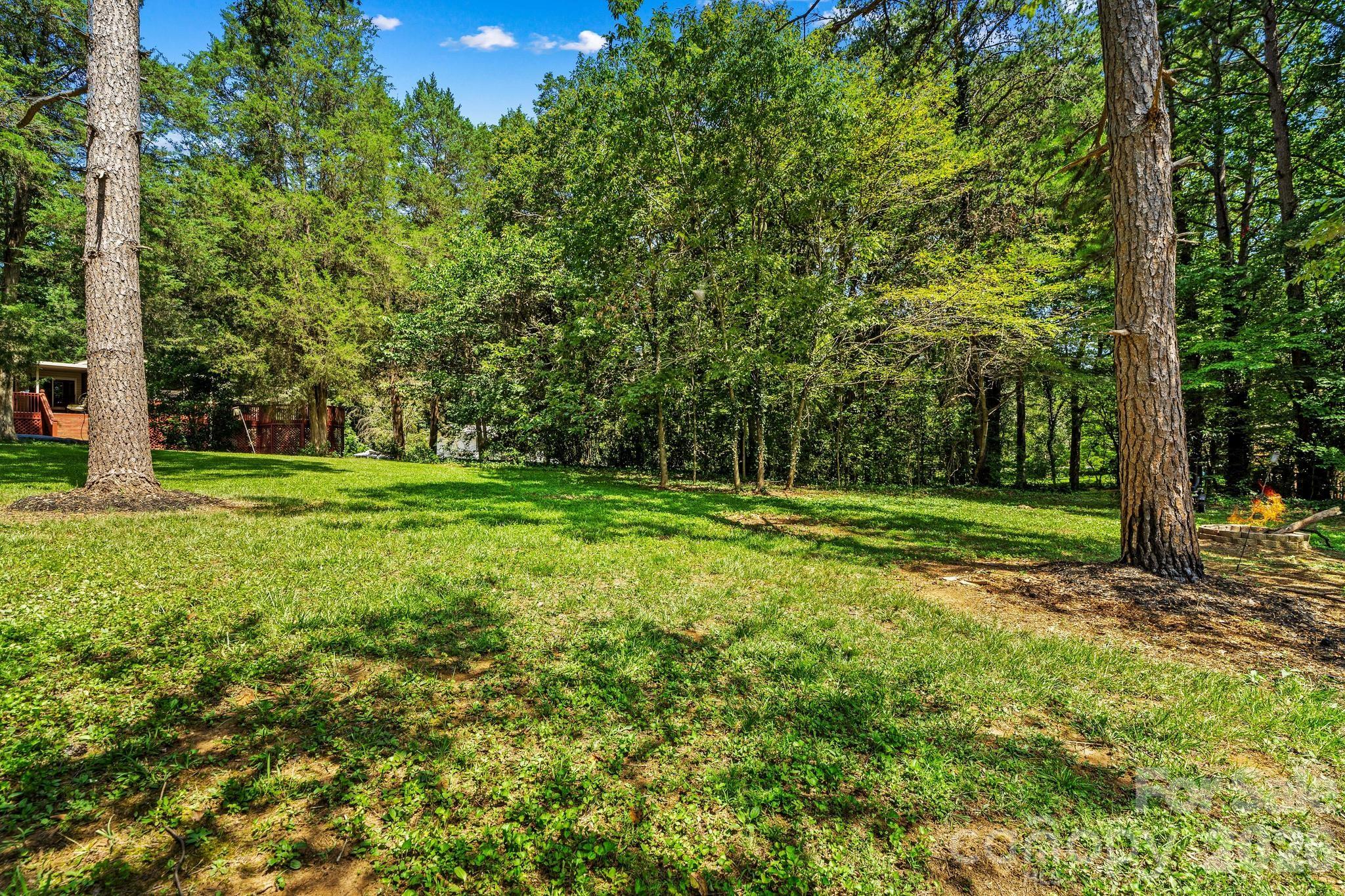 140 Spicewood Lane Property Photo 46