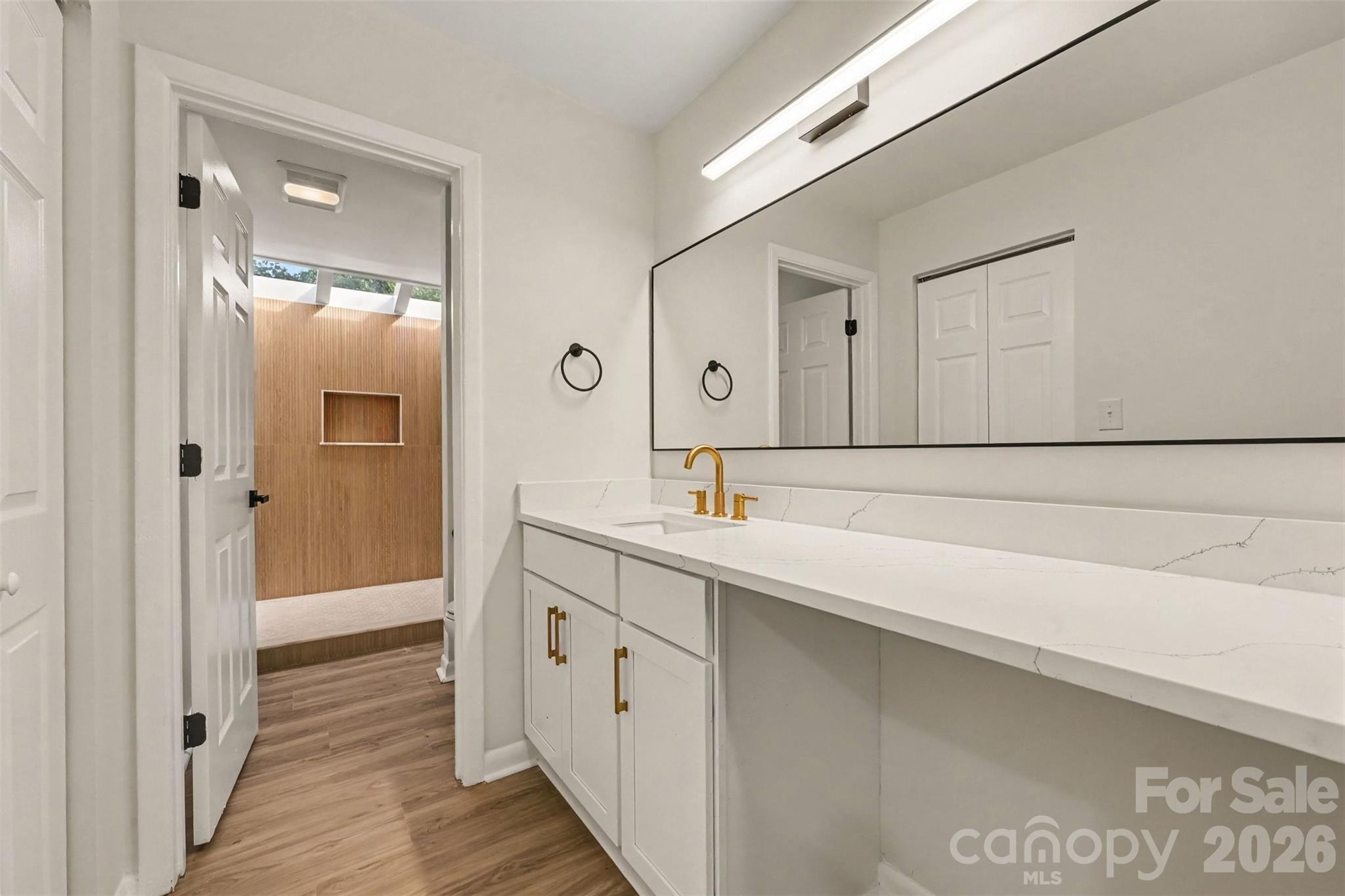 8027 Cedar Glen Drive Property Photo 19