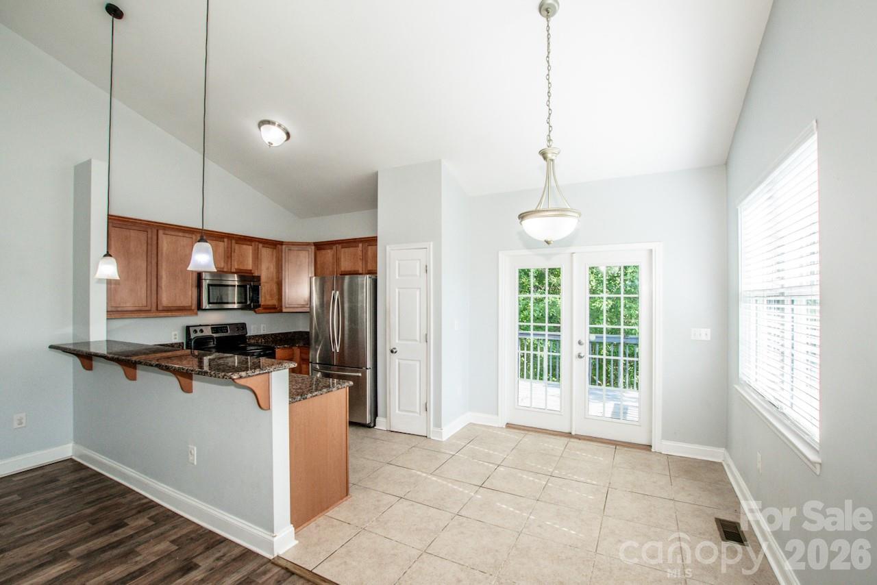 127 Wood Acre Drive Property Photo 10