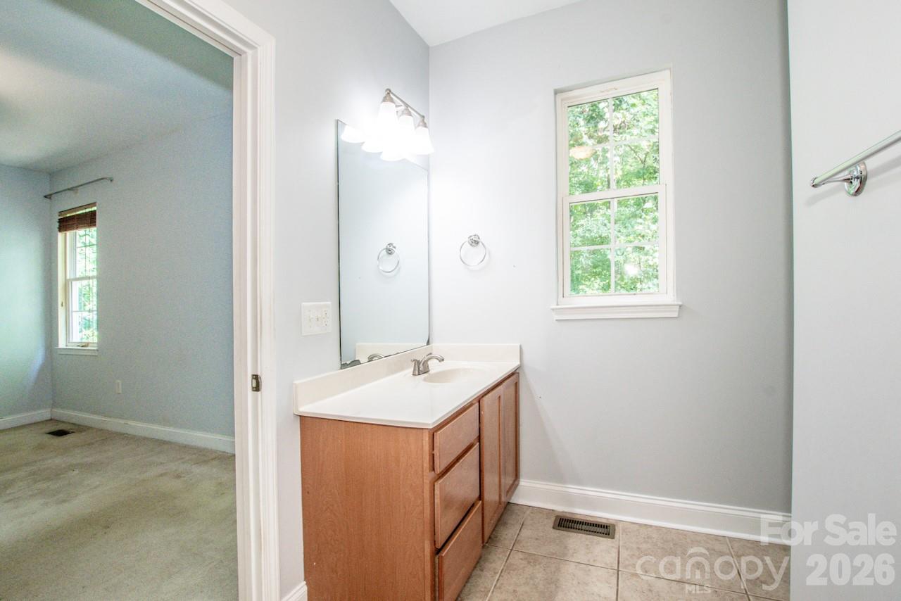 127 Wood Acre Drive Property Photo 17