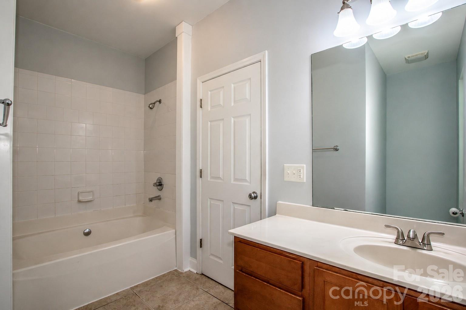 127 Wood Acre Drive Property Photo 18