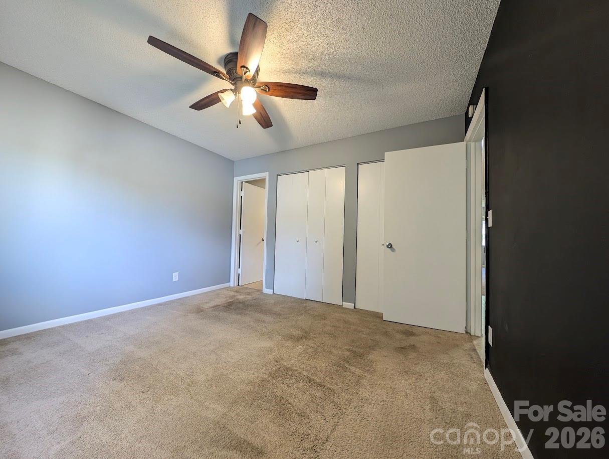 1687 Eagles Place Property Photo 15