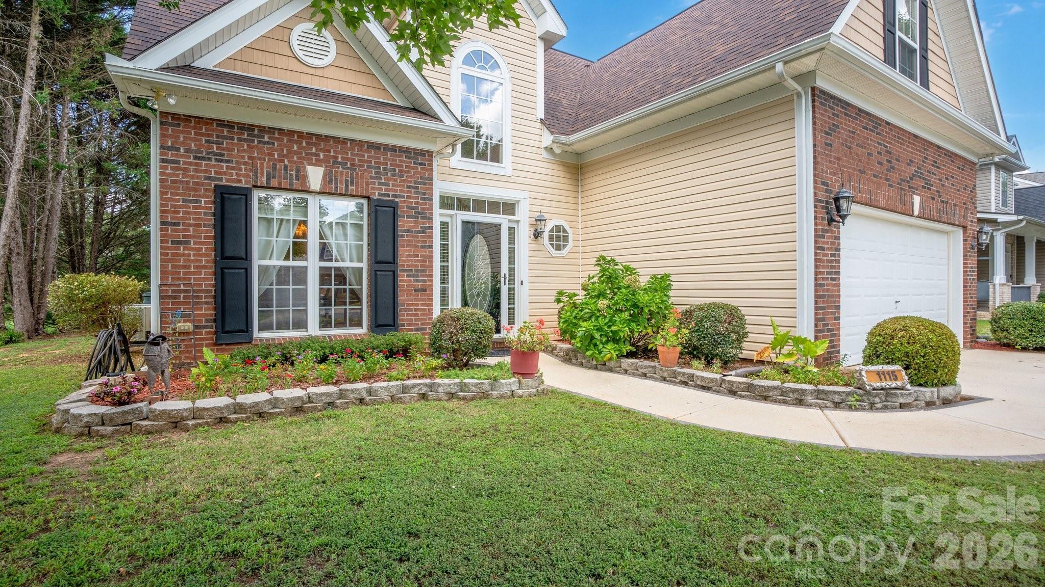 1115 Wind Chime Court 28 Property Photo 3