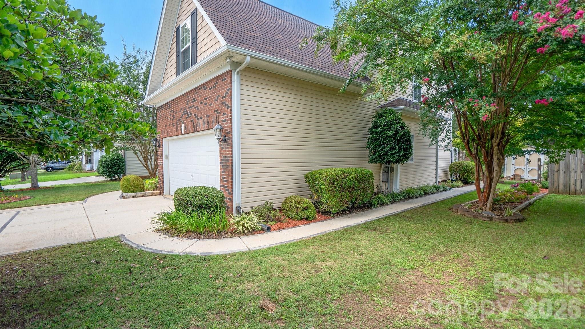 1115 Wind Chime Court 28 Property Photo 5