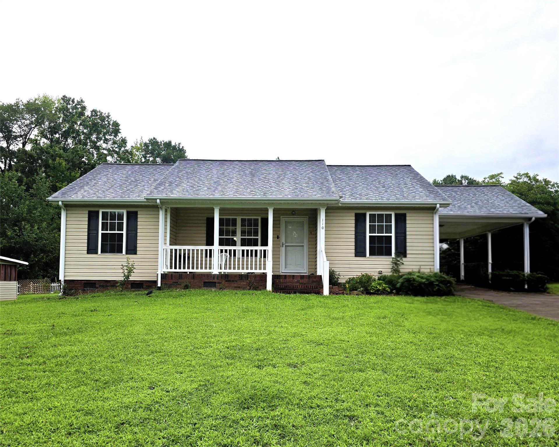 110 Mill Creek Drive Property Photo 1