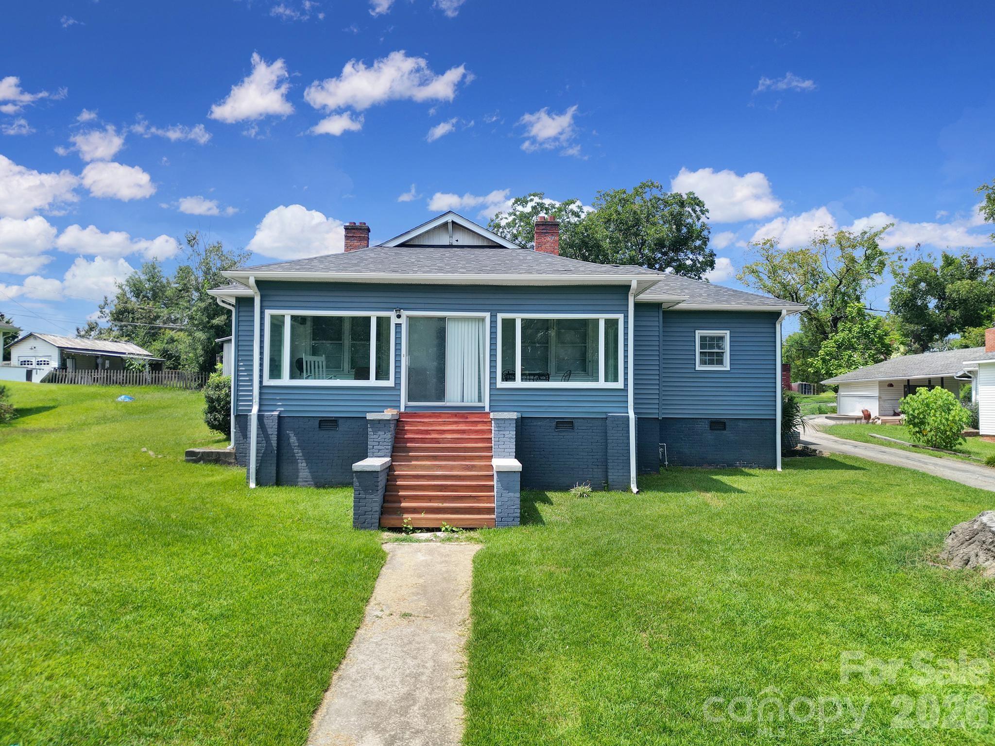 14 Argonne Avenue Property Photo 1
