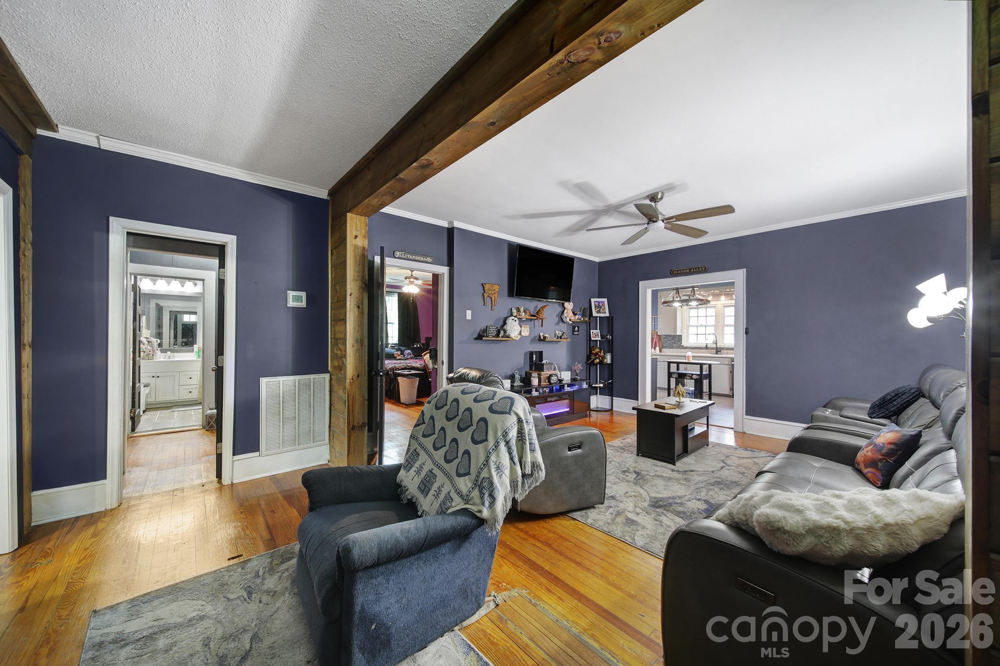 14 Argonne Avenue Property Photo 6