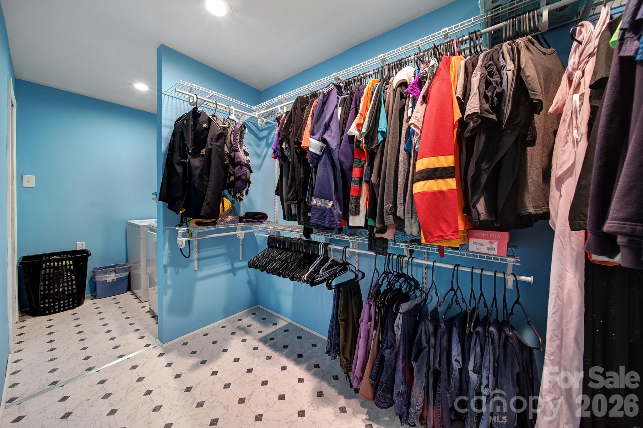 14 Argonne Avenue Property Photo 14