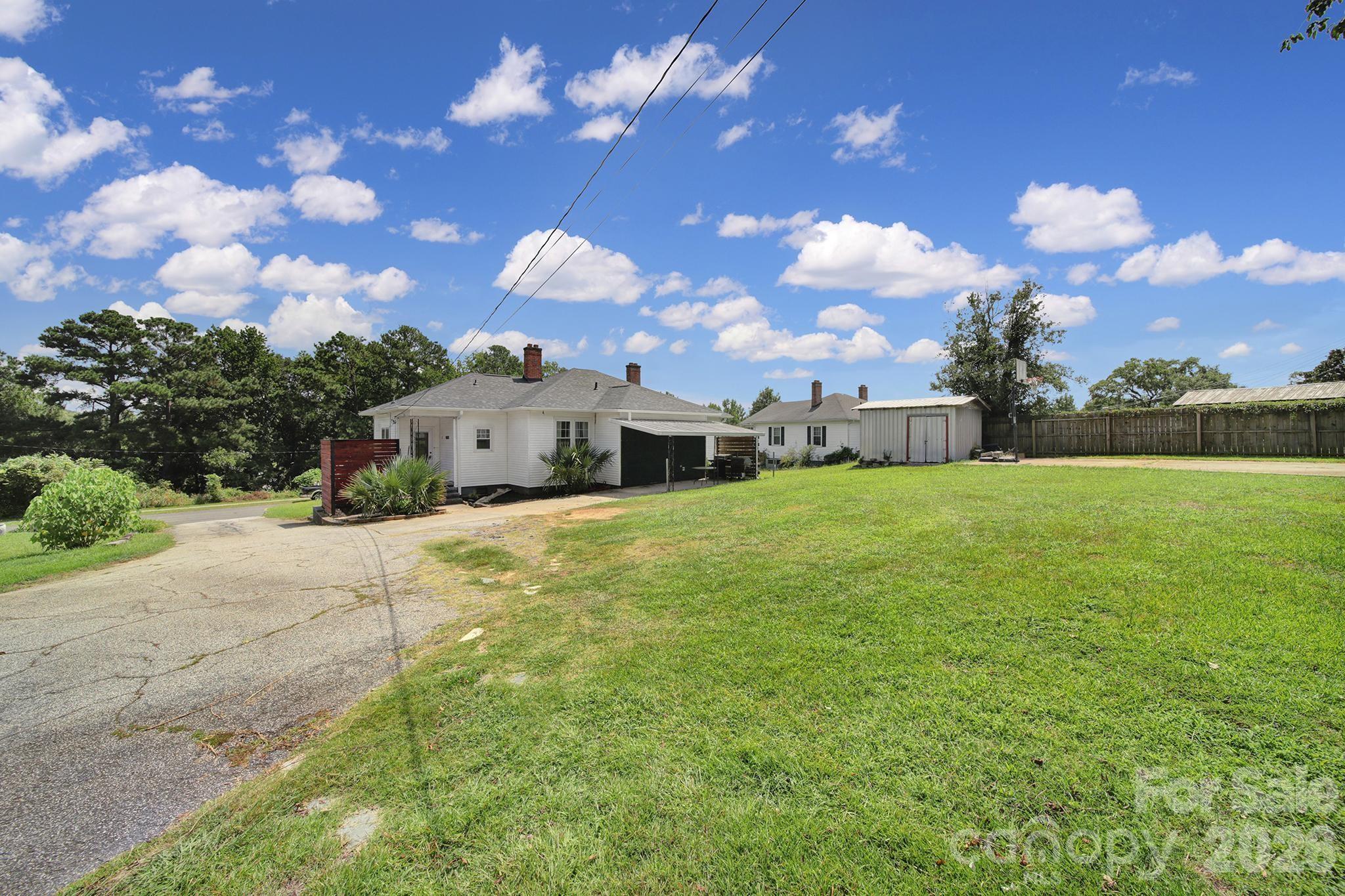14 Argonne Avenue Property Photo 22