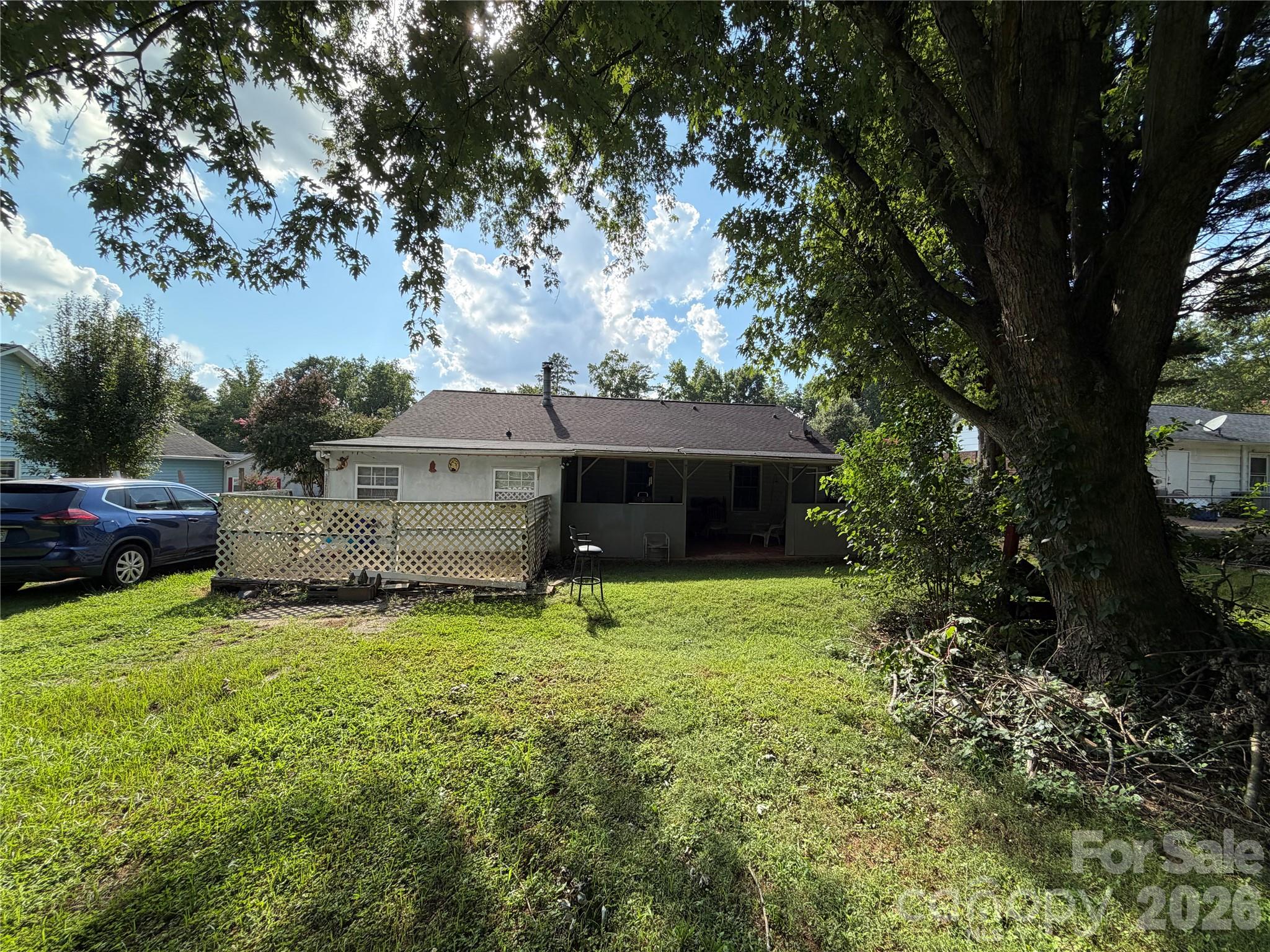 5124 Poplar Springs Drive Property Photo 6